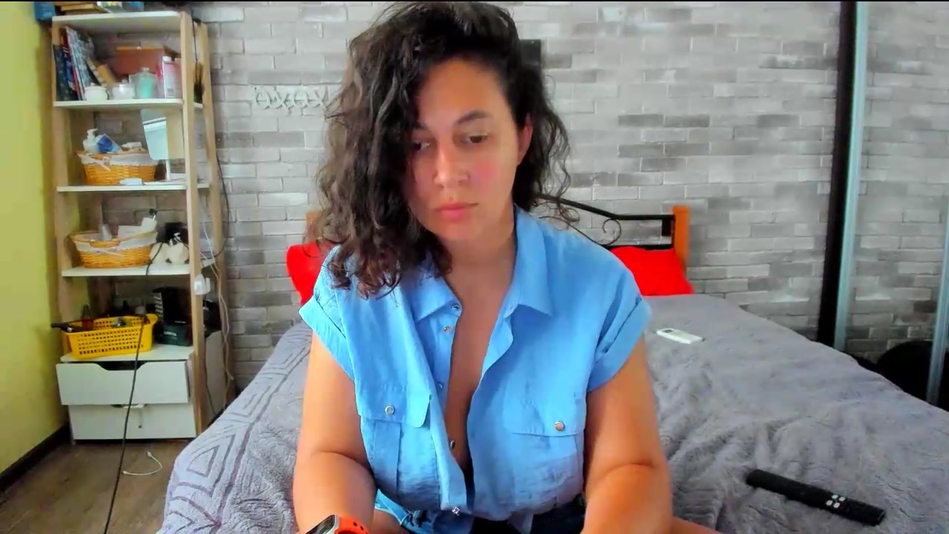 Gallery image thumbnail from LimonadV's myfreecams stream on, 08/06/2026, 08:34 image 14 of 20