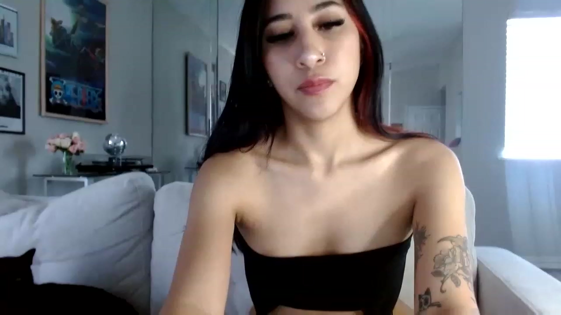 Gallery image thumbnail from Lina6666's myfreecams stream on, 11/28/2022, 16:02 image 7 of 20