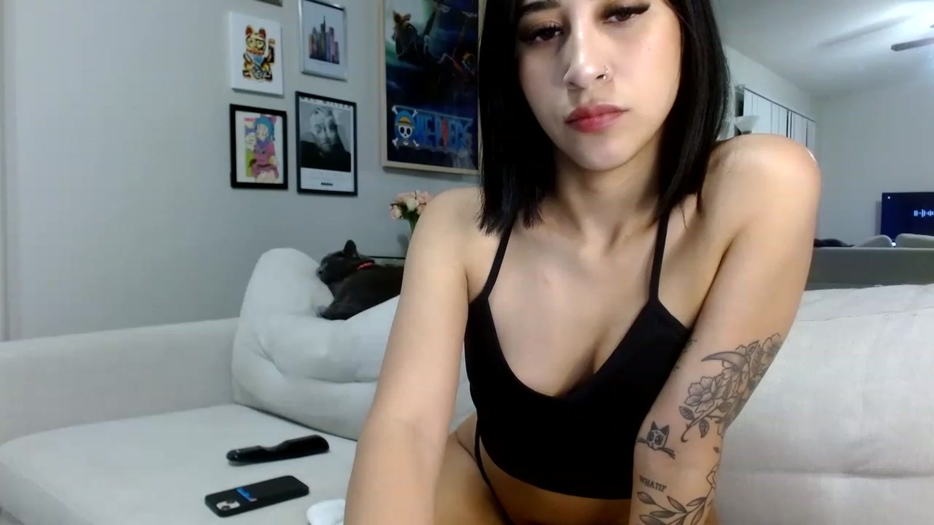 Gallery image thumbnail from Lina6666's myfreecams stream on, 01/20/2023, 10:35 image 5 of 20