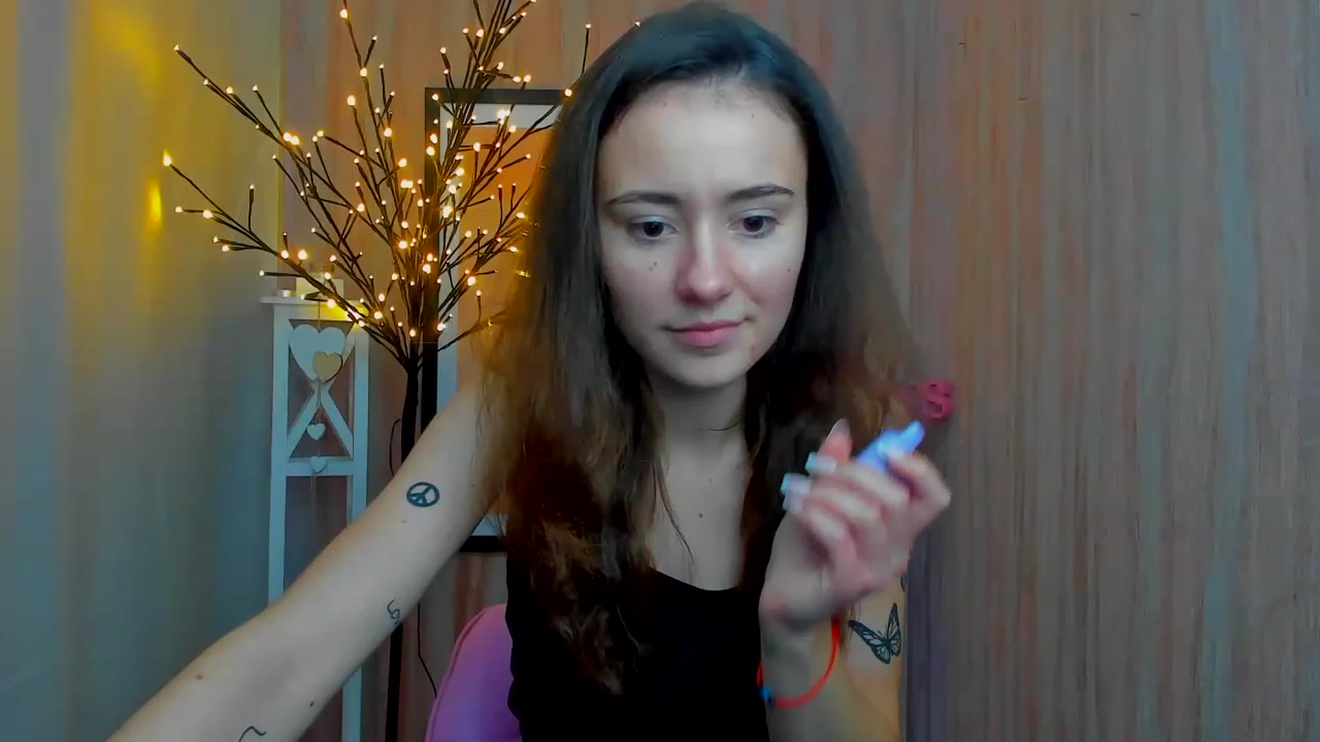 Gallery image thumbnail from LinaBill's myfreecams stream on, 12/23/2022, 17:49 image 19 of 20