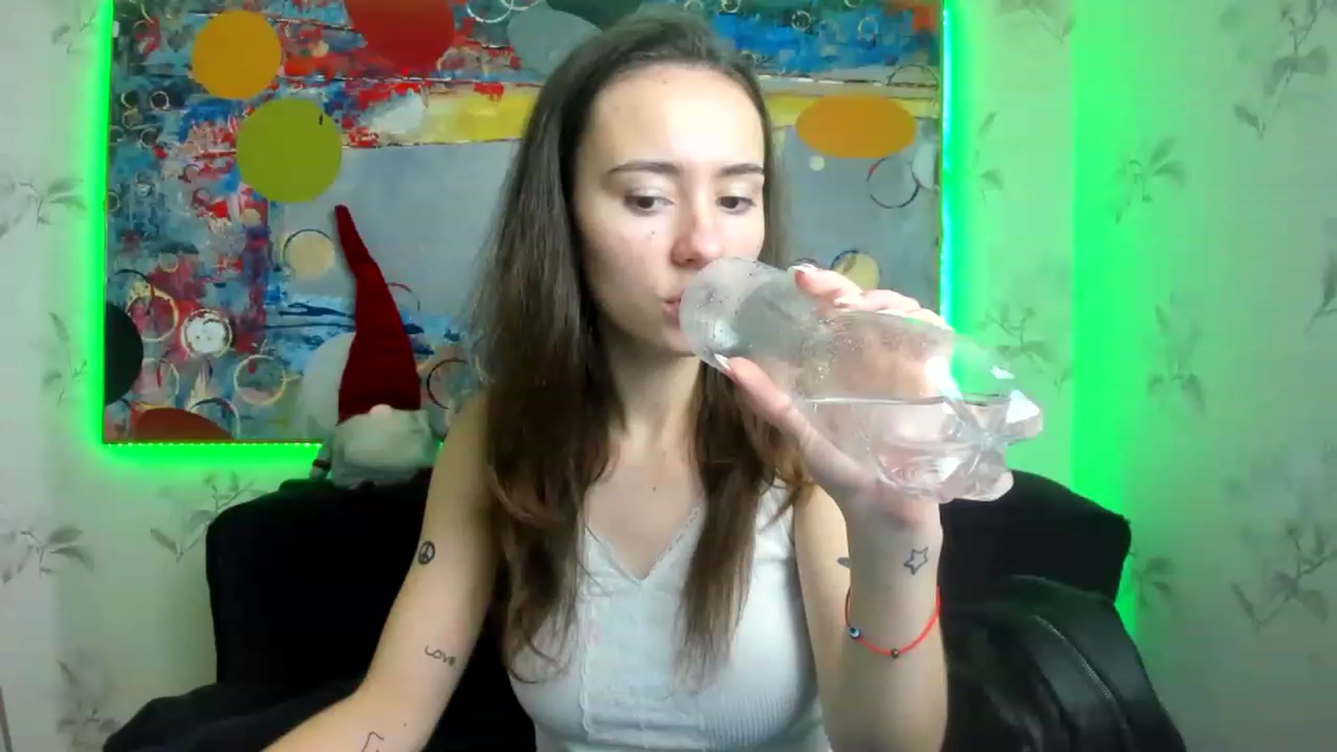 Gallery image thumbnail from LinaBill's myfreecams stream on, 12/24/2022, 17:36 image 3 of 20