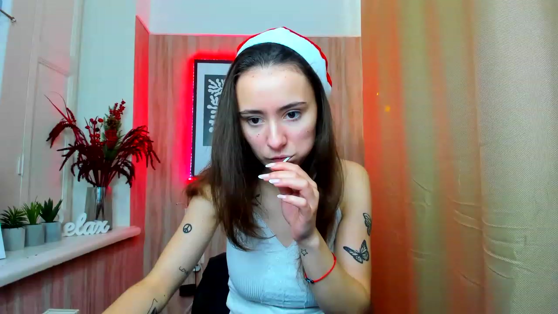 Gallery image thumbnail from LinaBill's myfreecams stream on, 12/25/2022, 14:14 image 5 of 20
