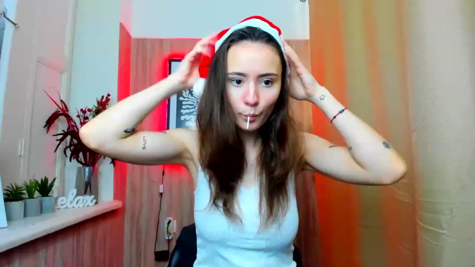 Gallery image thumbnail from LinaBill's myfreecams stream on, 12/25/2022, 14:14 image 1 of 20
