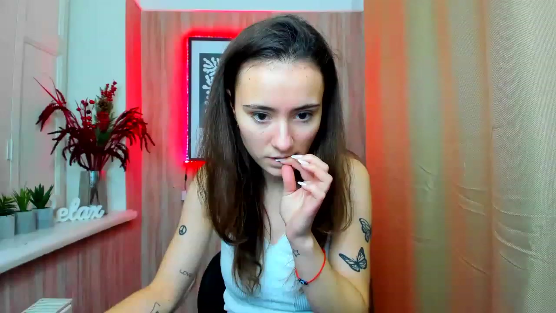 Gallery image thumbnail from LinaBill's myfreecams stream on, 12/25/2022, 17:59 image 5 of 20