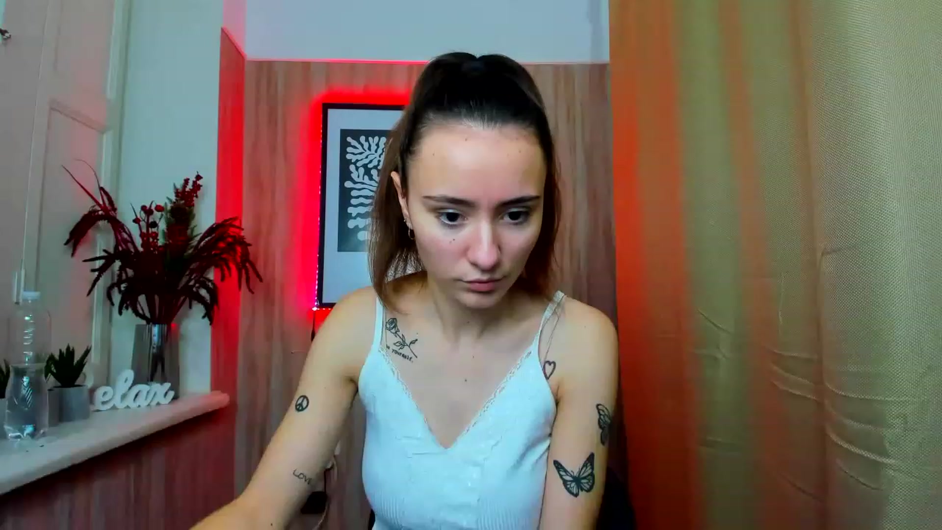 Gallery image thumbnail from LinaBill's myfreecams stream on, 12/25/2022, 17:59 image 13 of 20