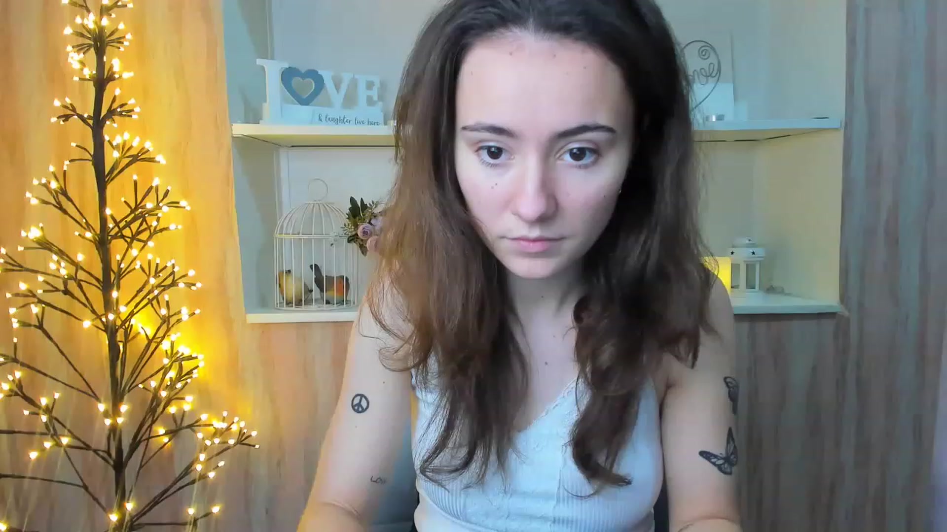 Gallery image thumbnail from LinaBill's myfreecams stream on, 12/26/2022, 17:17 image 7 of 20