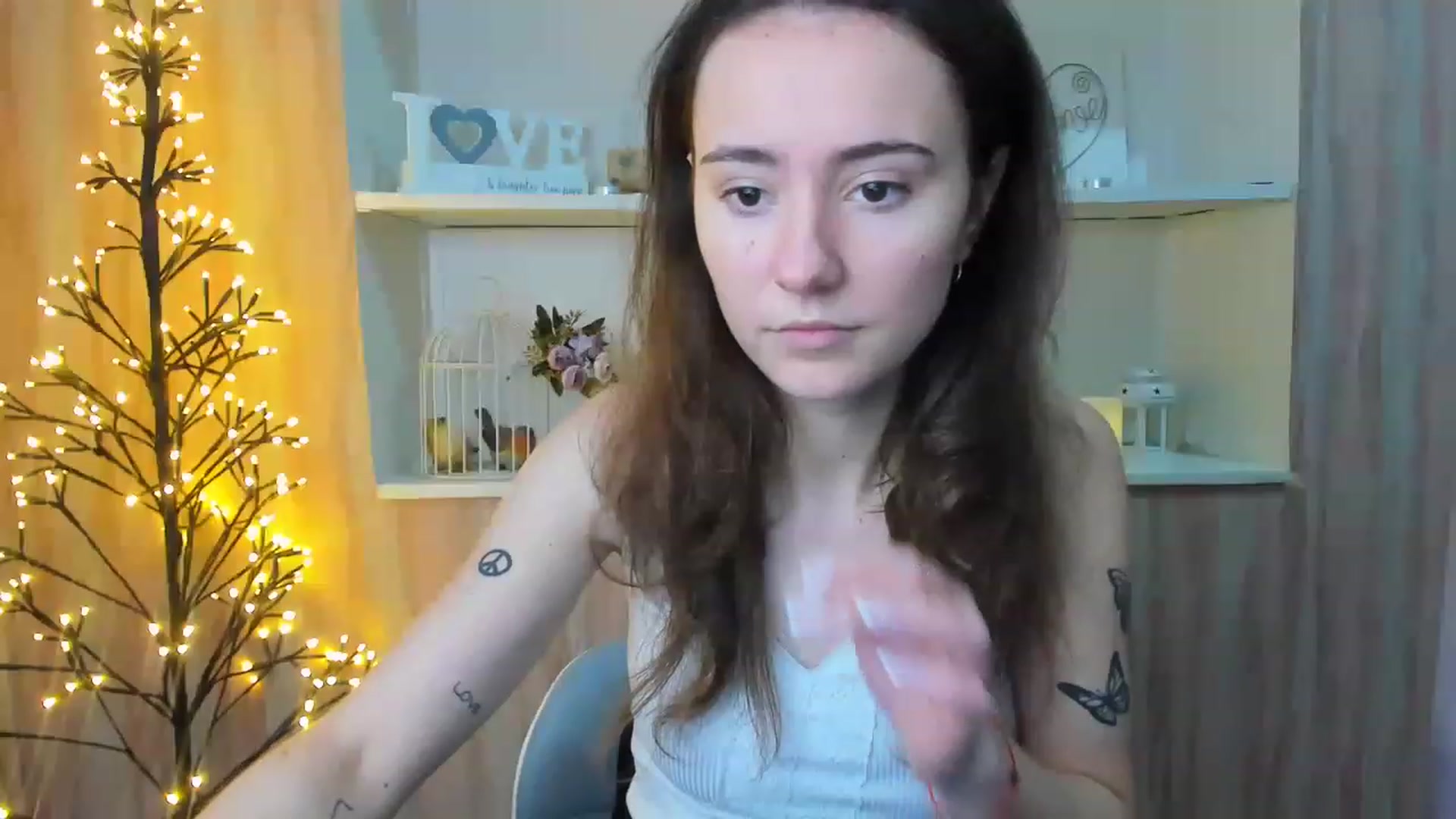Gallery image thumbnail from LinaBill's myfreecams stream on, 12/26/2022, 17:17 image 18 of 20
