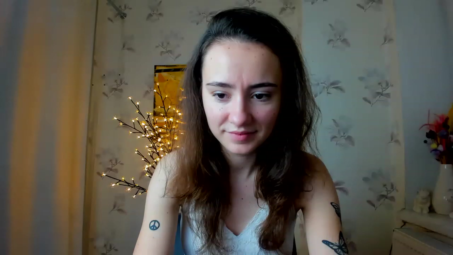 Gallery image thumbnail from LinaBill's myfreecams stream on, 12/27/2022, 09:43 image 11 of 20