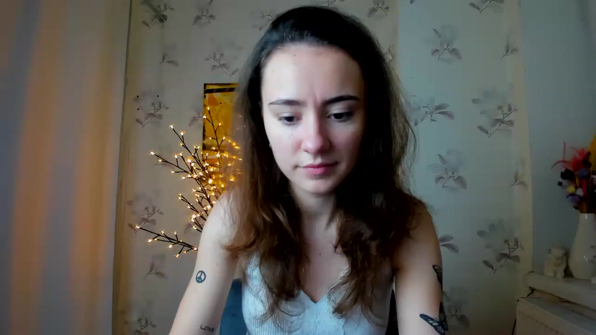 Gallery image thumbnail from LinaBill's myfreecams stream on, 12/27/2022, 09:43 image 4 of 20