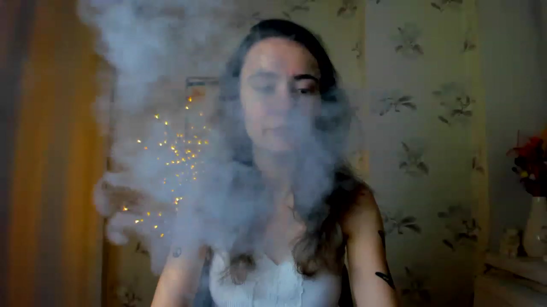 Gallery image thumbnail from LinaBill's myfreecams stream on, 12/27/2022, 09:43 image 7 of 20