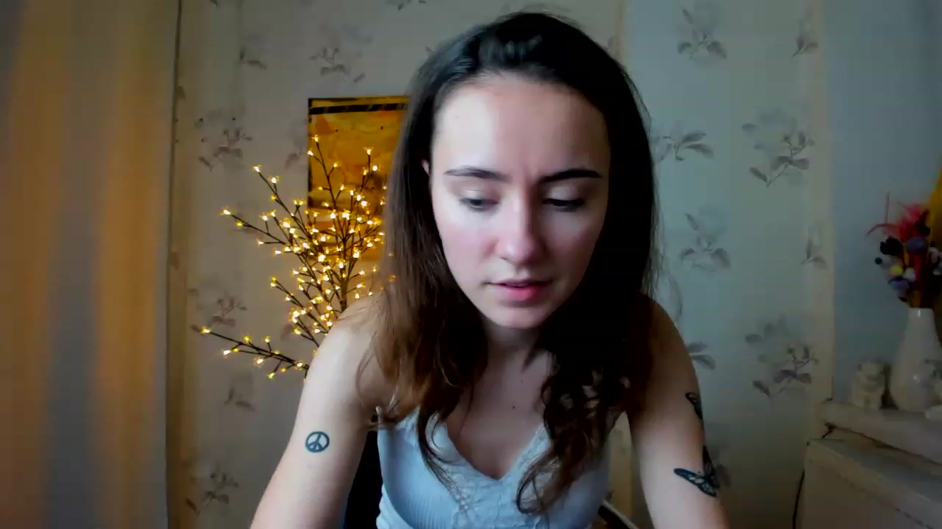 Gallery image thumbnail from LinaBill's myfreecams stream on, 12/27/2022, 13:08 image 17 of 20