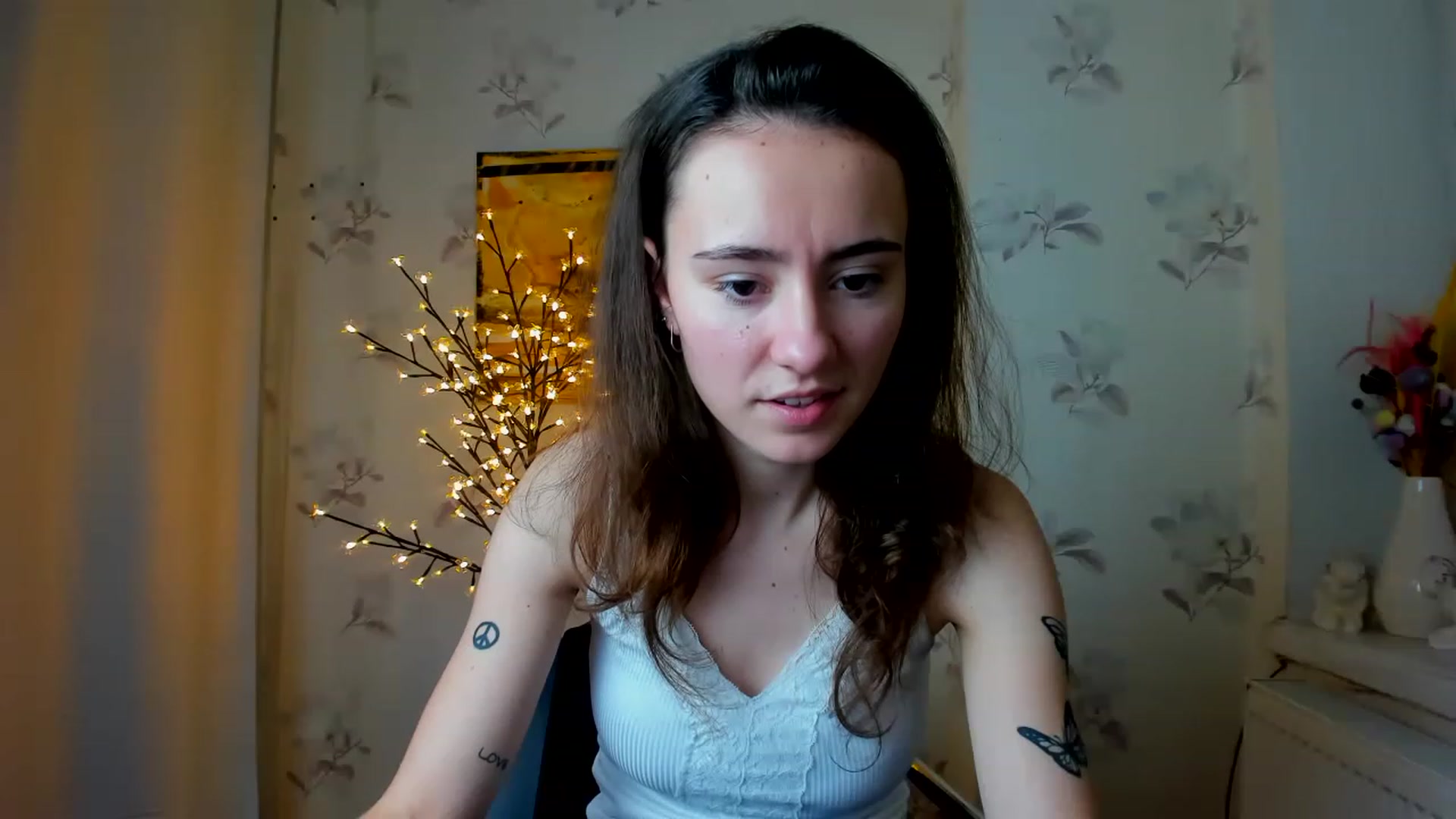 Gallery image thumbnail from LinaBill's myfreecams stream on, 12/27/2022, 13:08 image 15 of 20