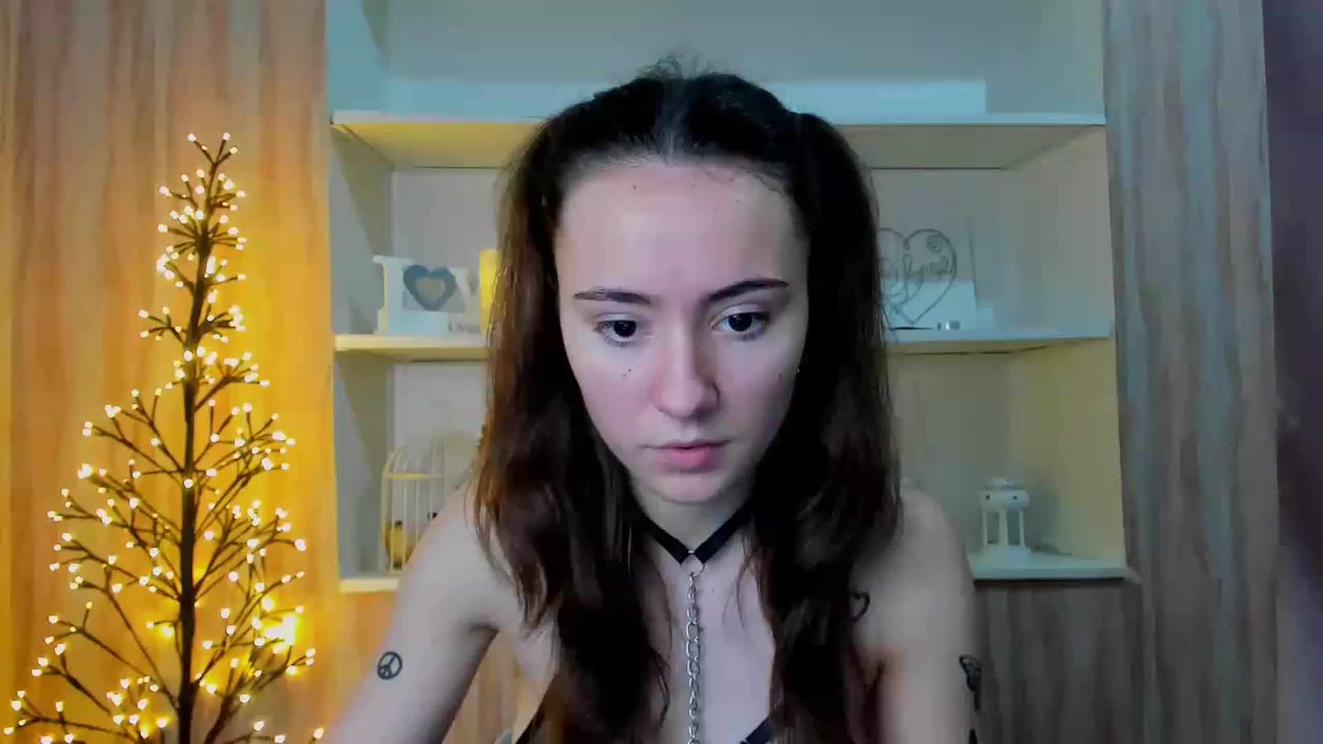 Gallery image thumbnail from LinaBill's myfreecams stream on, 12/30/2022, 15:08 image 7 of 20