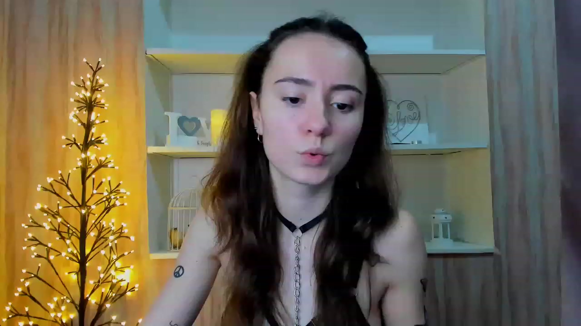 Gallery image thumbnail from LinaBill's myfreecams stream on, 12/30/2022, 15:08 image 4 of 20