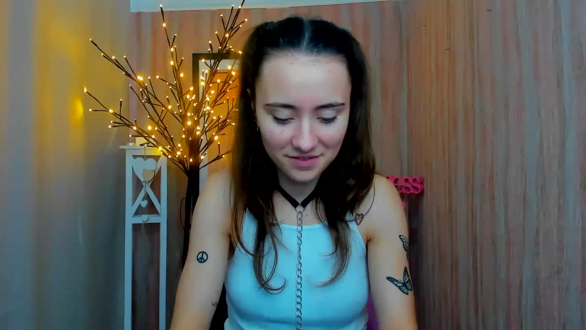Gallery image thumbnail from LinaBill's myfreecams stream on, 01/04/2023, 11:22 image 13 of 20
