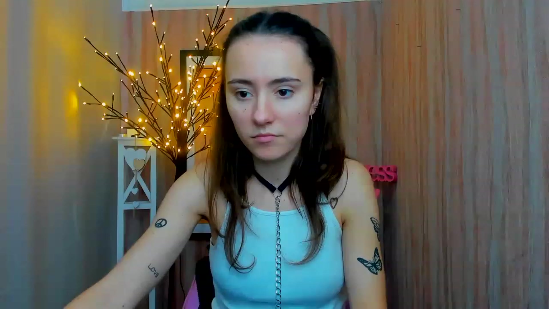 Gallery image thumbnail from LinaBill's myfreecams stream on, 01/04/2023, 11:22 image 8 of 20