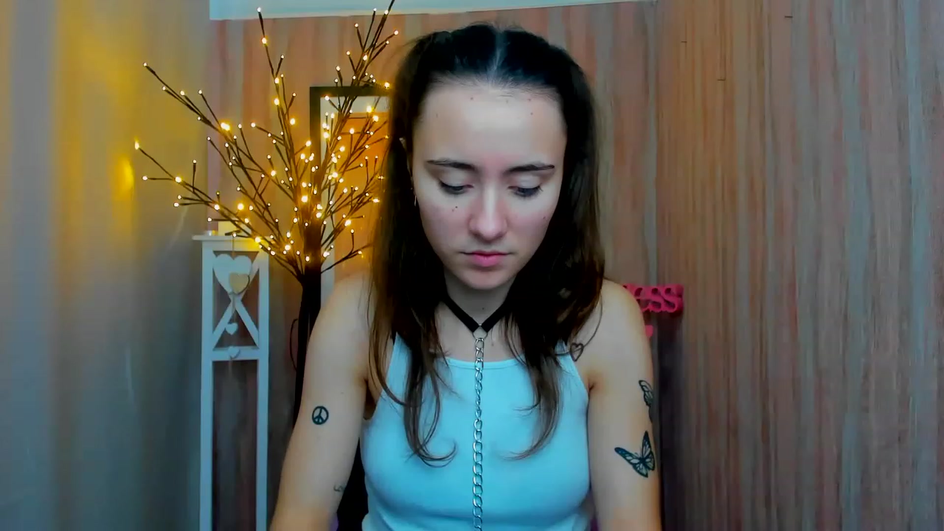 Gallery image thumbnail from LinaBill's myfreecams stream on, 01/04/2023, 11:22 image 14 of 20