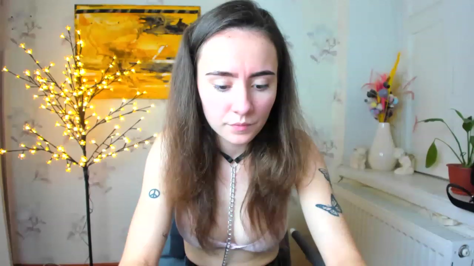 Gallery image thumbnail from LinaBill's myfreecams stream on, 01/05/2023, 10:25 image 3 of 20