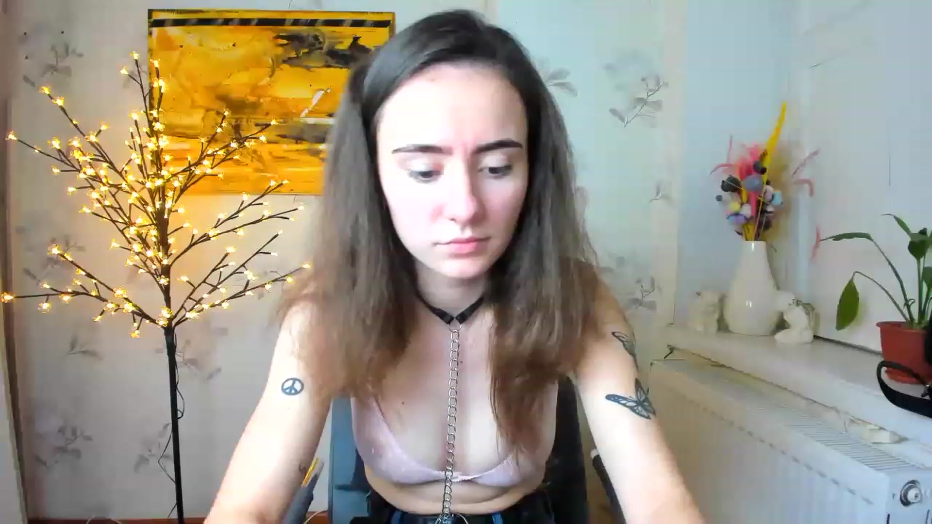 Gallery image thumbnail from LinaBill's myfreecams stream on, 01/05/2023, 10:25 image 7 of 20