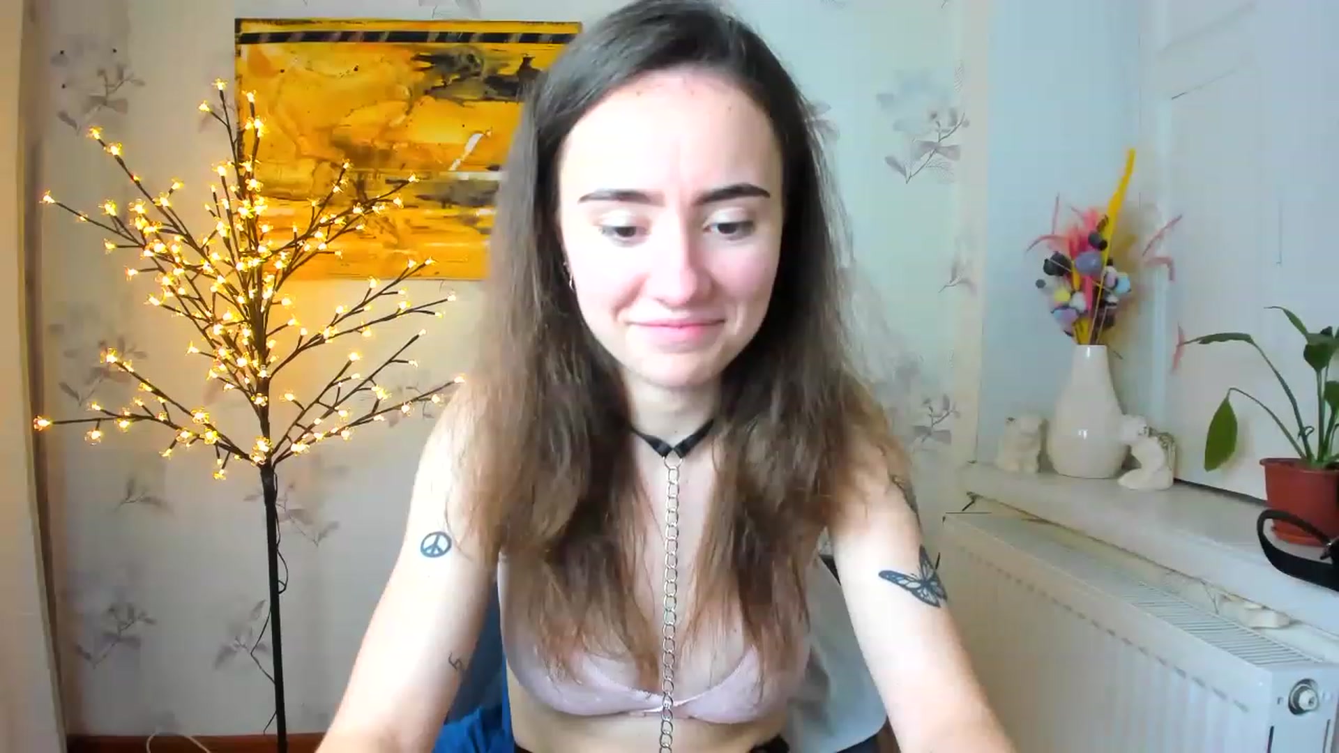 Gallery image thumbnail from LinaBill's myfreecams stream on, 01/05/2023, 13:09 image 18 of 20