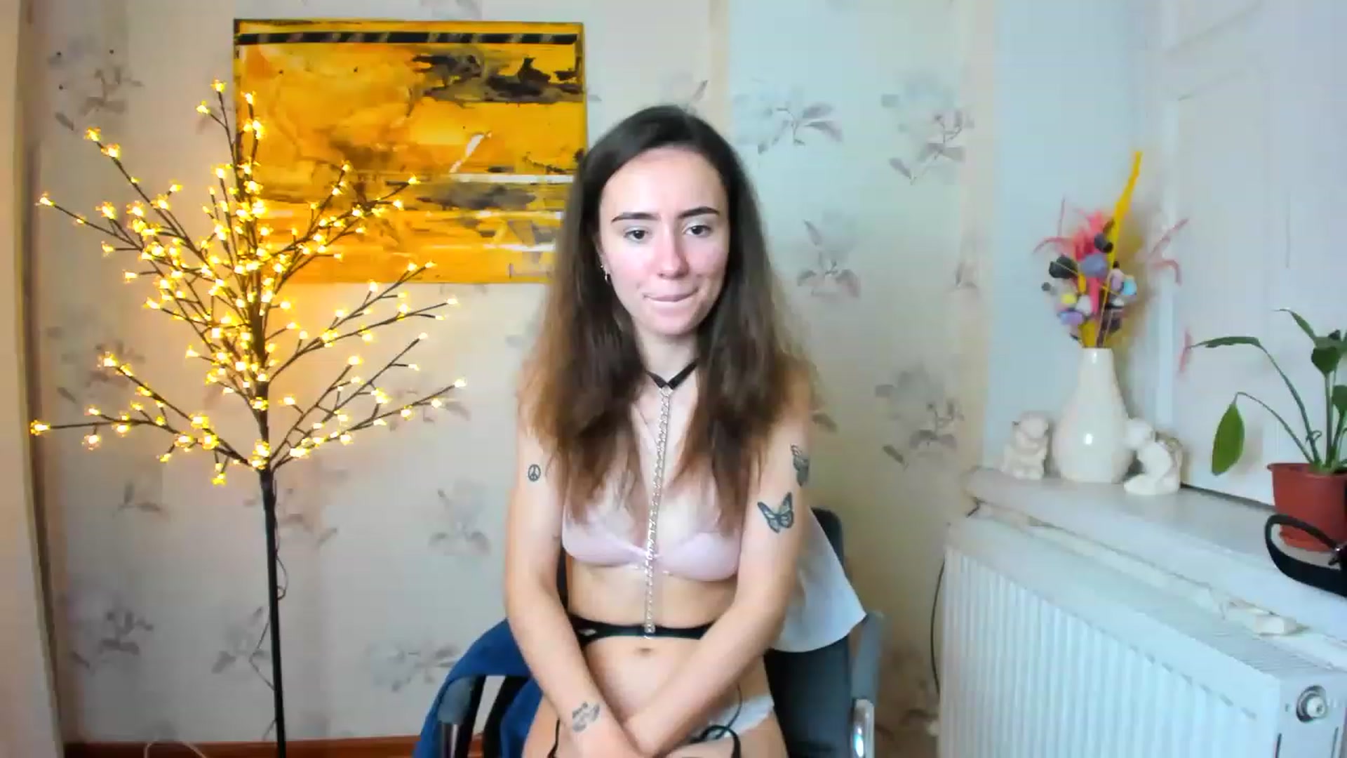 Gallery image thumbnail from LinaBill's myfreecams stream on, 01/05/2023, 13:09 image 11 of 20