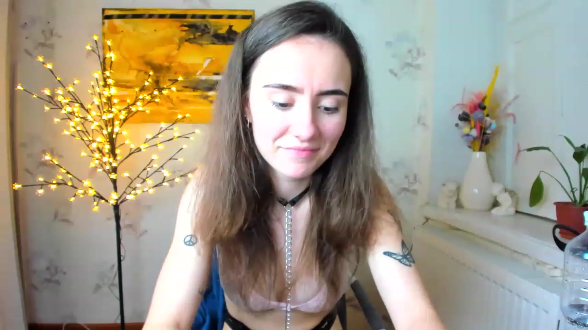 Gallery image thumbnail from LinaBill's myfreecams stream on, 01/05/2023, 13:09 image 9 of 20