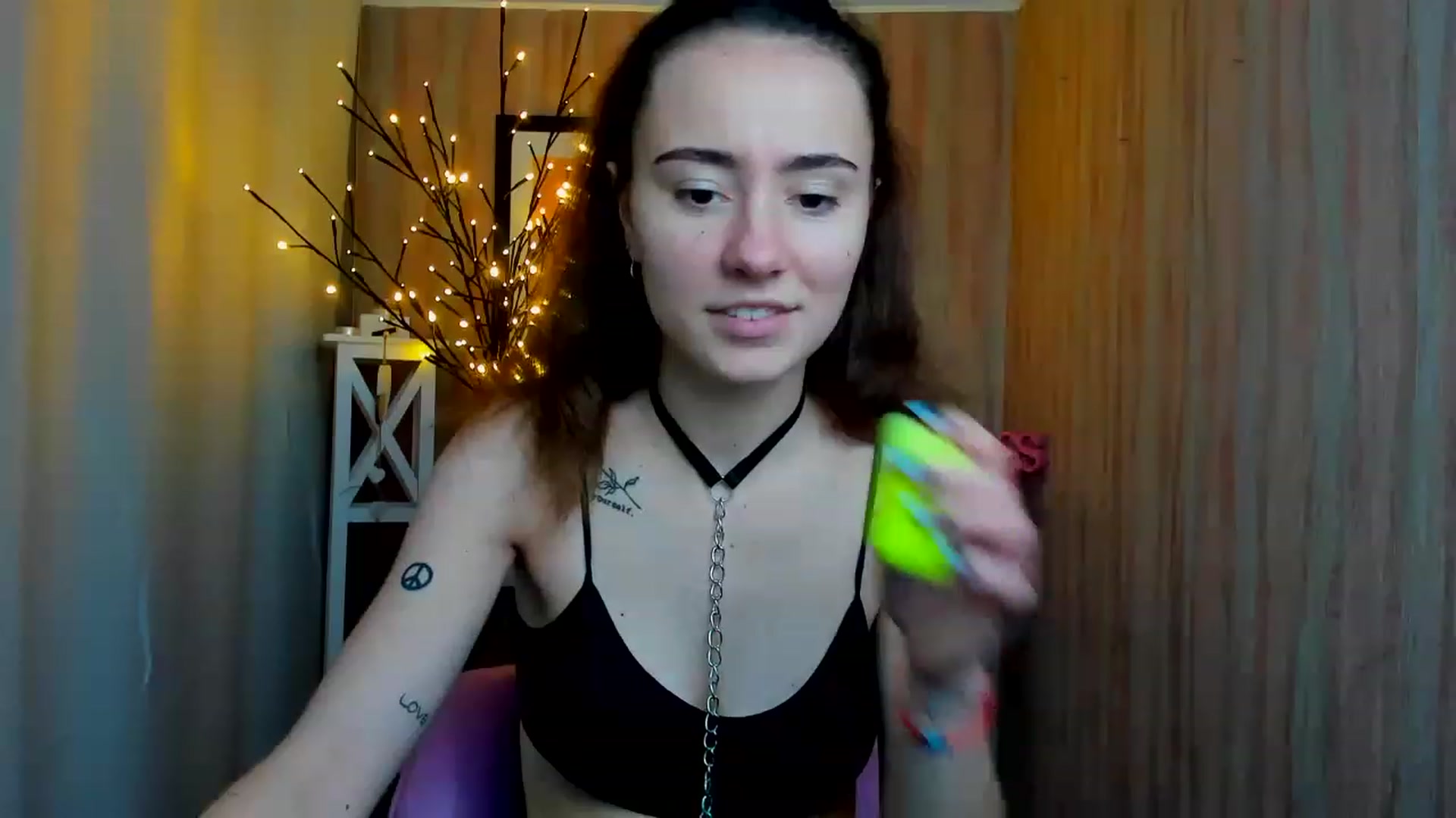 Gallery image thumbnail from LinaBill's myfreecams stream on, 01/08/2023, 16:22 image 9 of 20