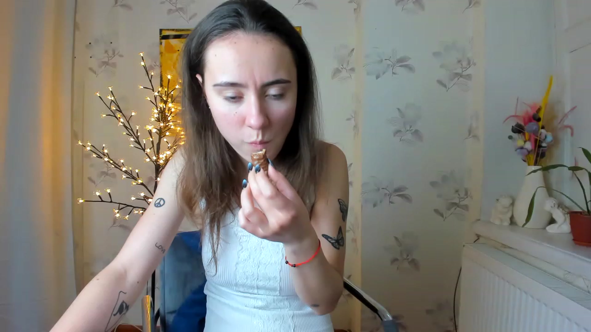 Gallery image thumbnail from LinaBill's myfreecams stream on, 01/15/2023, 12:59 image 7 of 20