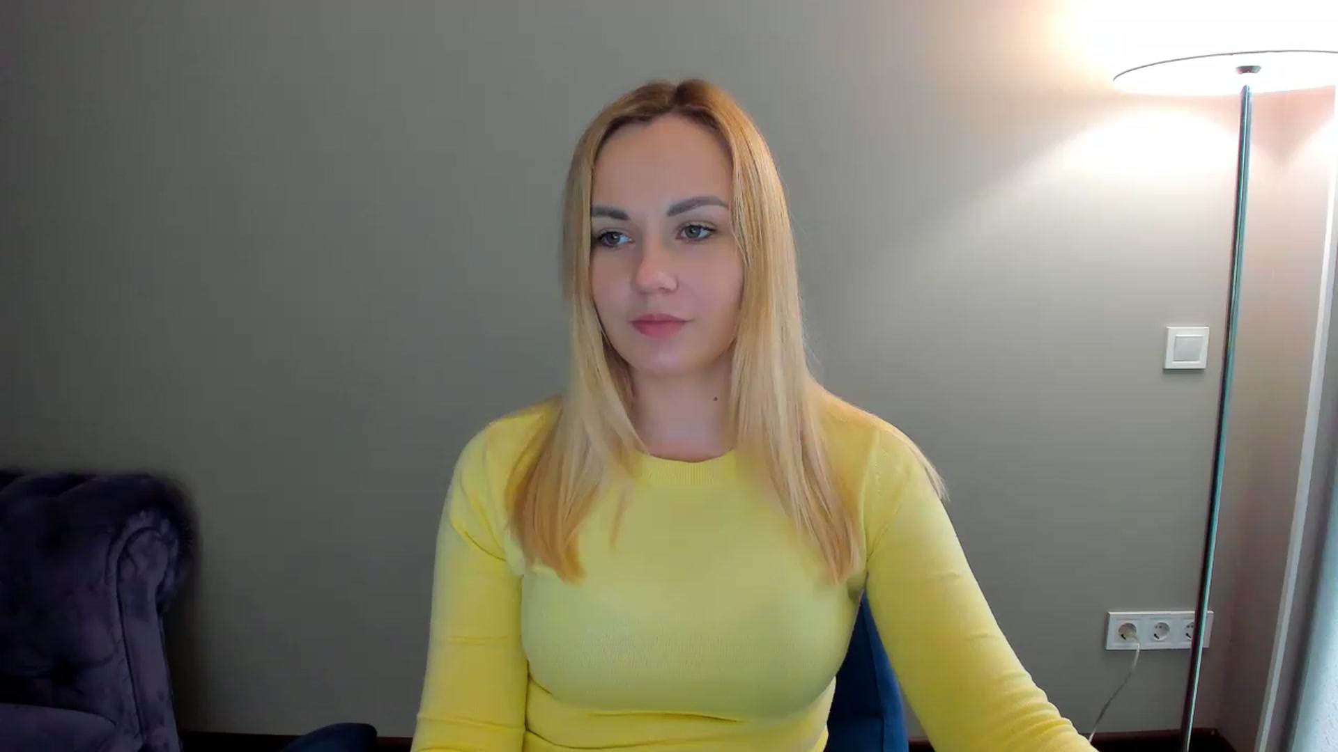 Gallery image thumbnail from LinaJames's myfreecams stream on, 04/17/2023, 12:53 image 3 of 20