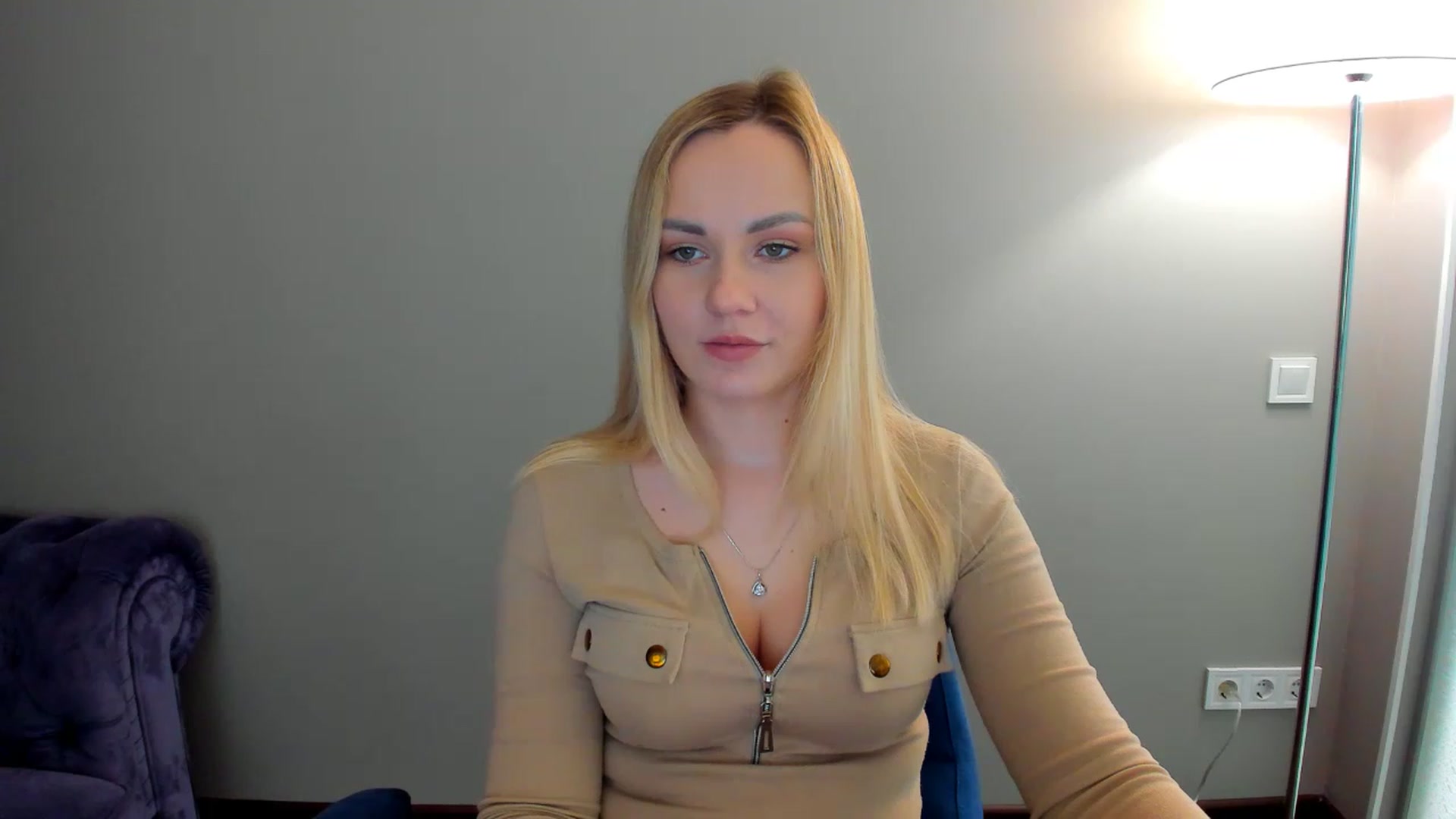 Gallery image thumbnail from LinaJames's myfreecams stream on, 04/18/2023, 11:29 image 7 of 20
