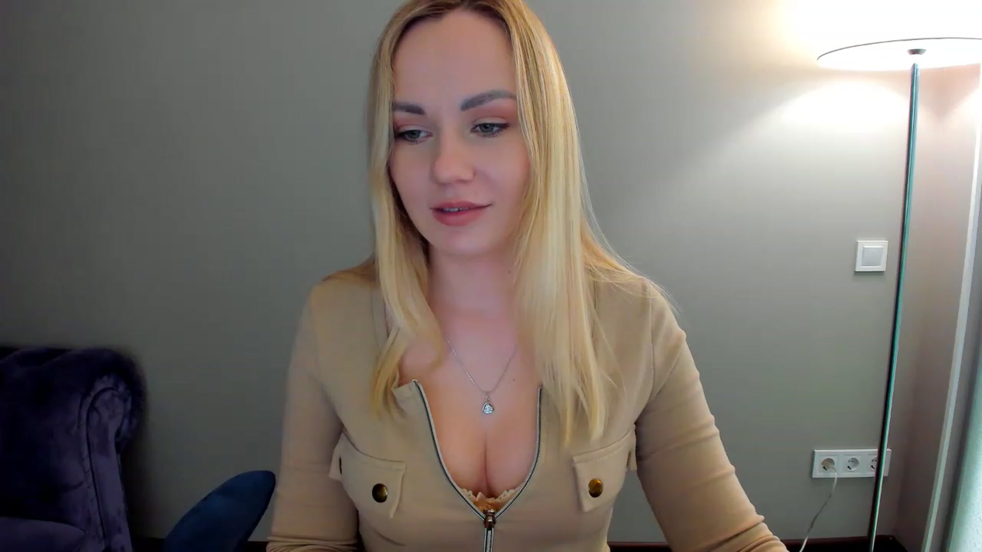 Gallery image thumbnail from LinaJames's myfreecams stream on, 04/18/2023, 11:29 image 13 of 20