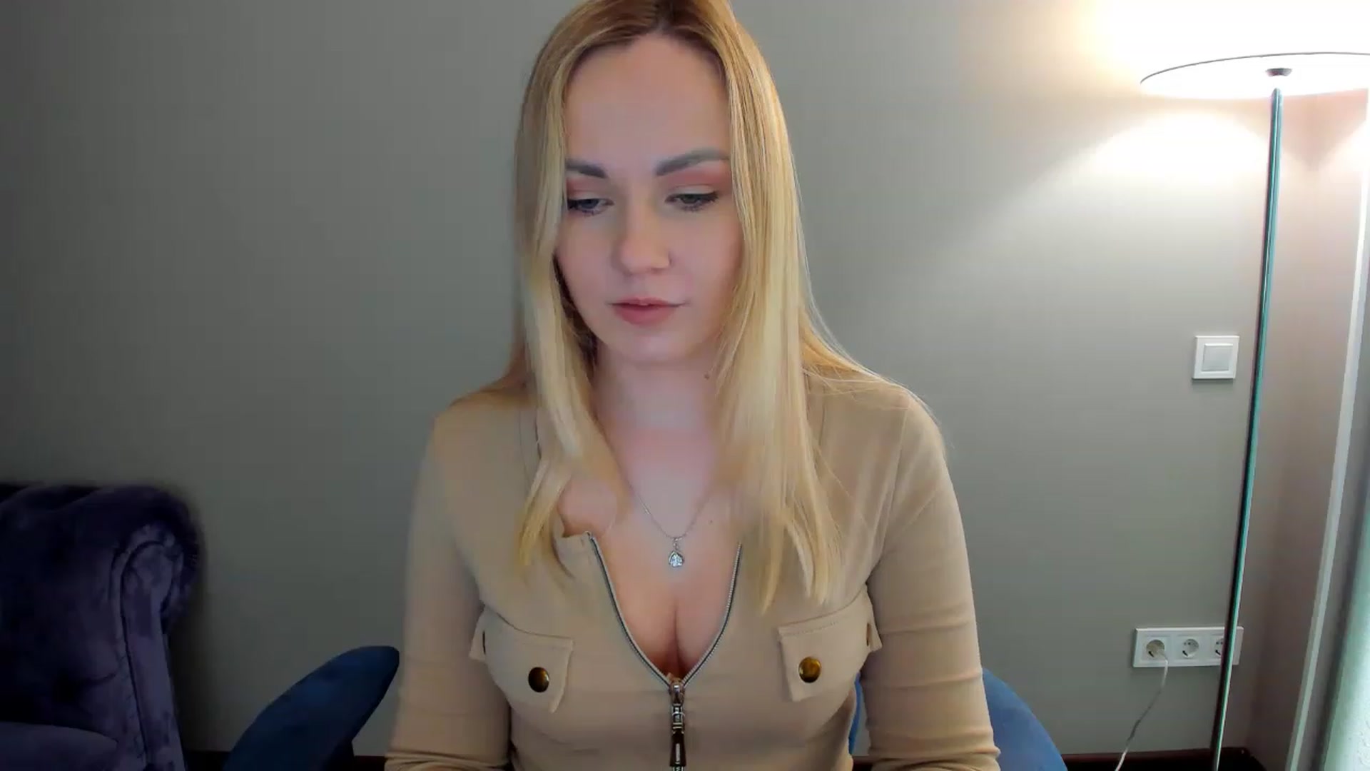 Gallery image thumbnail from LinaJames's myfreecams stream on, 04/18/2023, 11:29 image 18 of 20
