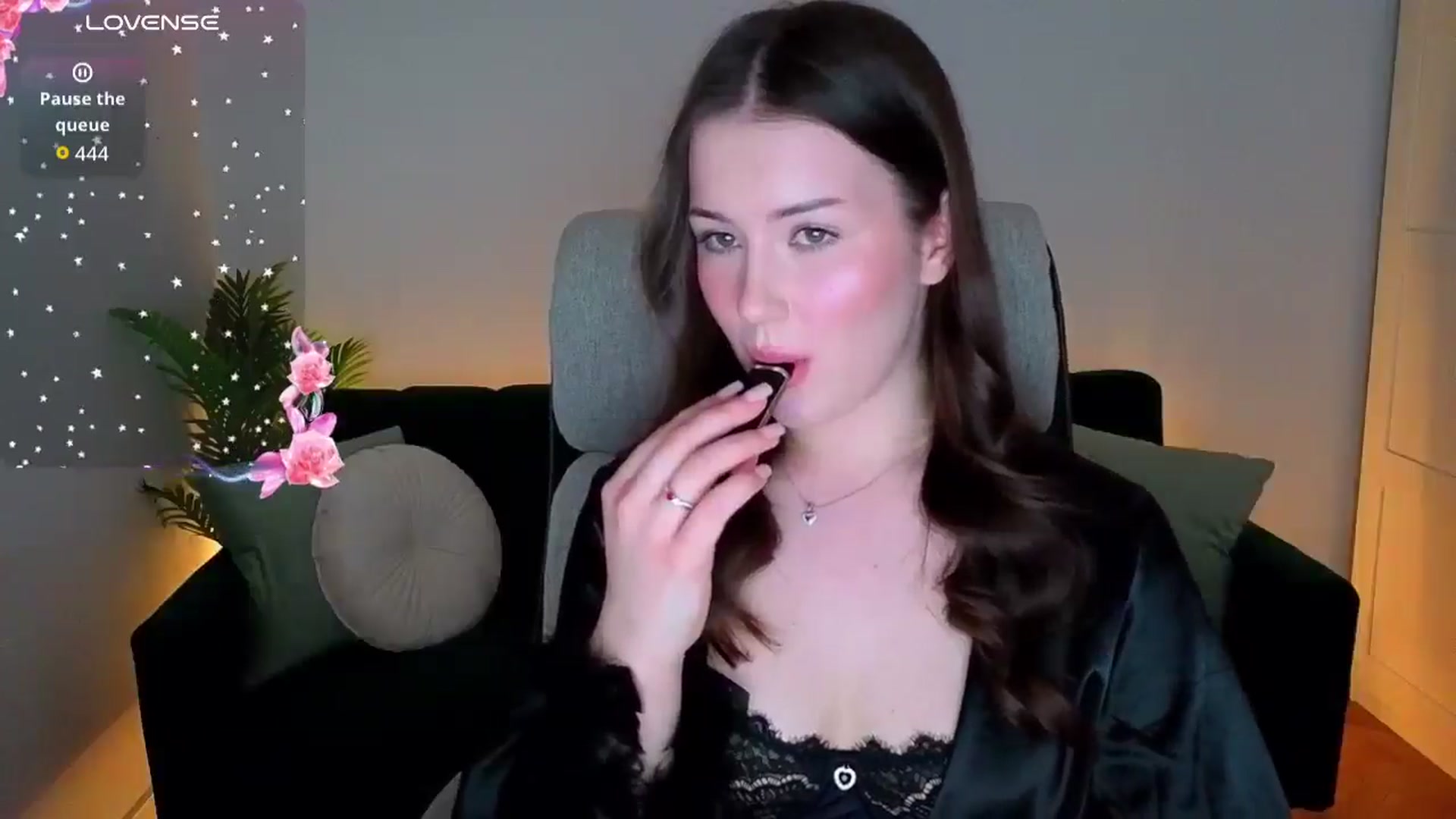 Gallery image thumbnail from LinaLisse's myfreecams stream on, 02/16/2026, 16:18 image 3 of 20