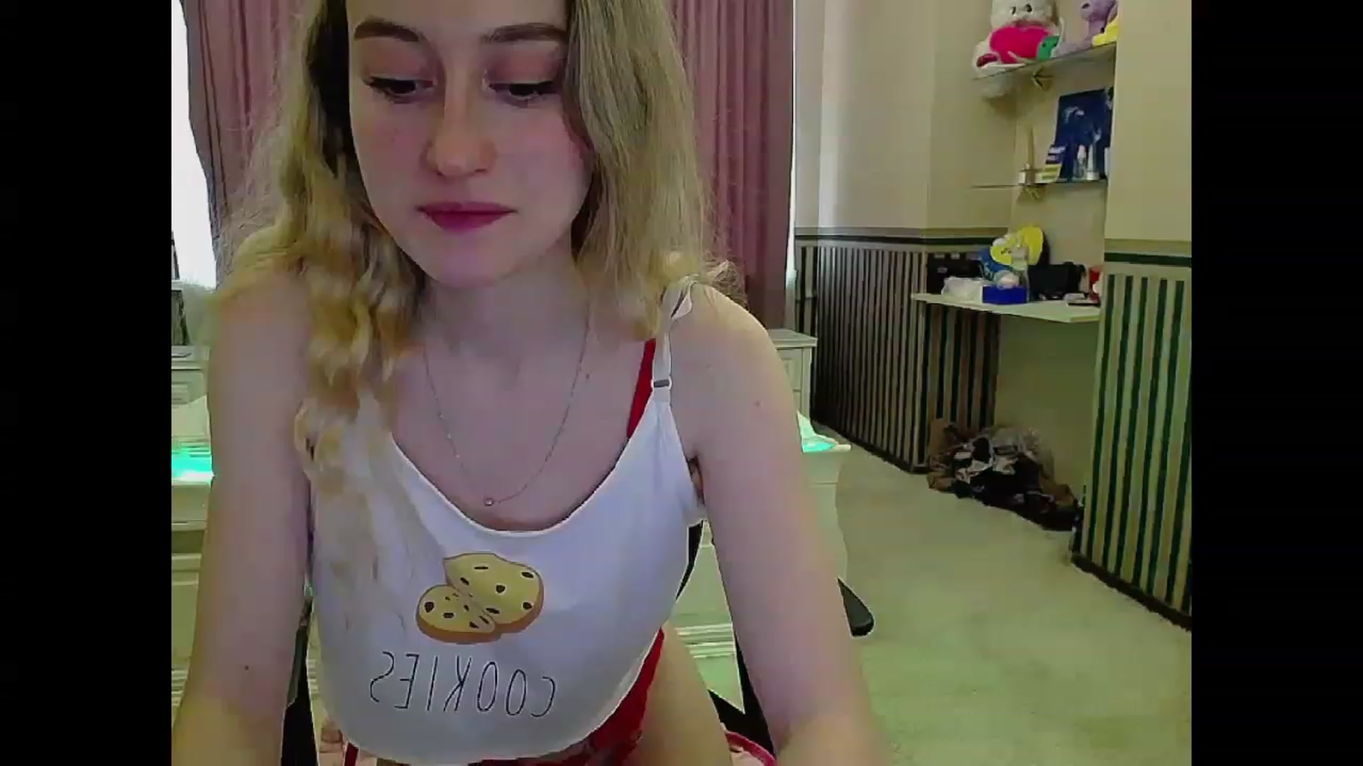 Gallery image thumbnail from LinaRum__'s myfreecams stream on, 04/01/2023, 09:45 image 11 of 20