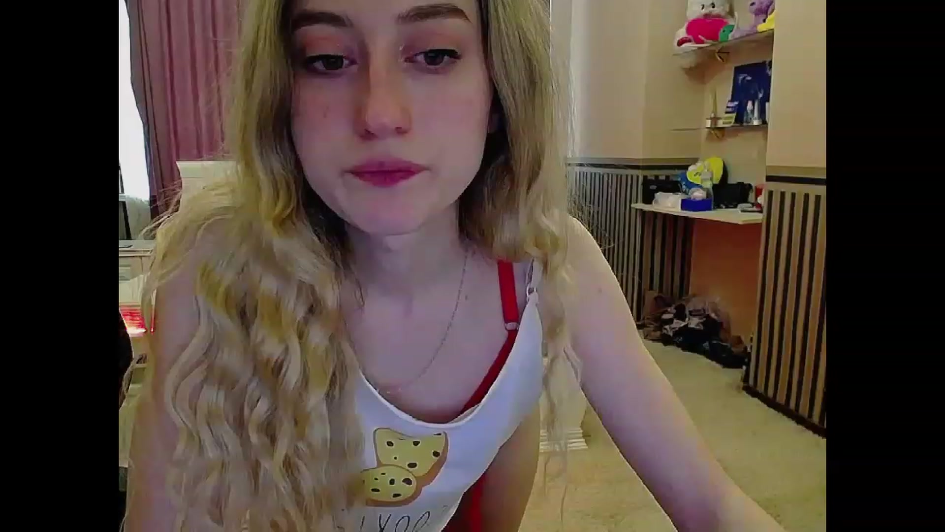Gallery image thumbnail from LinaRum__'s myfreecams stream on, 04/01/2023, 09:45 image 15 of 20
