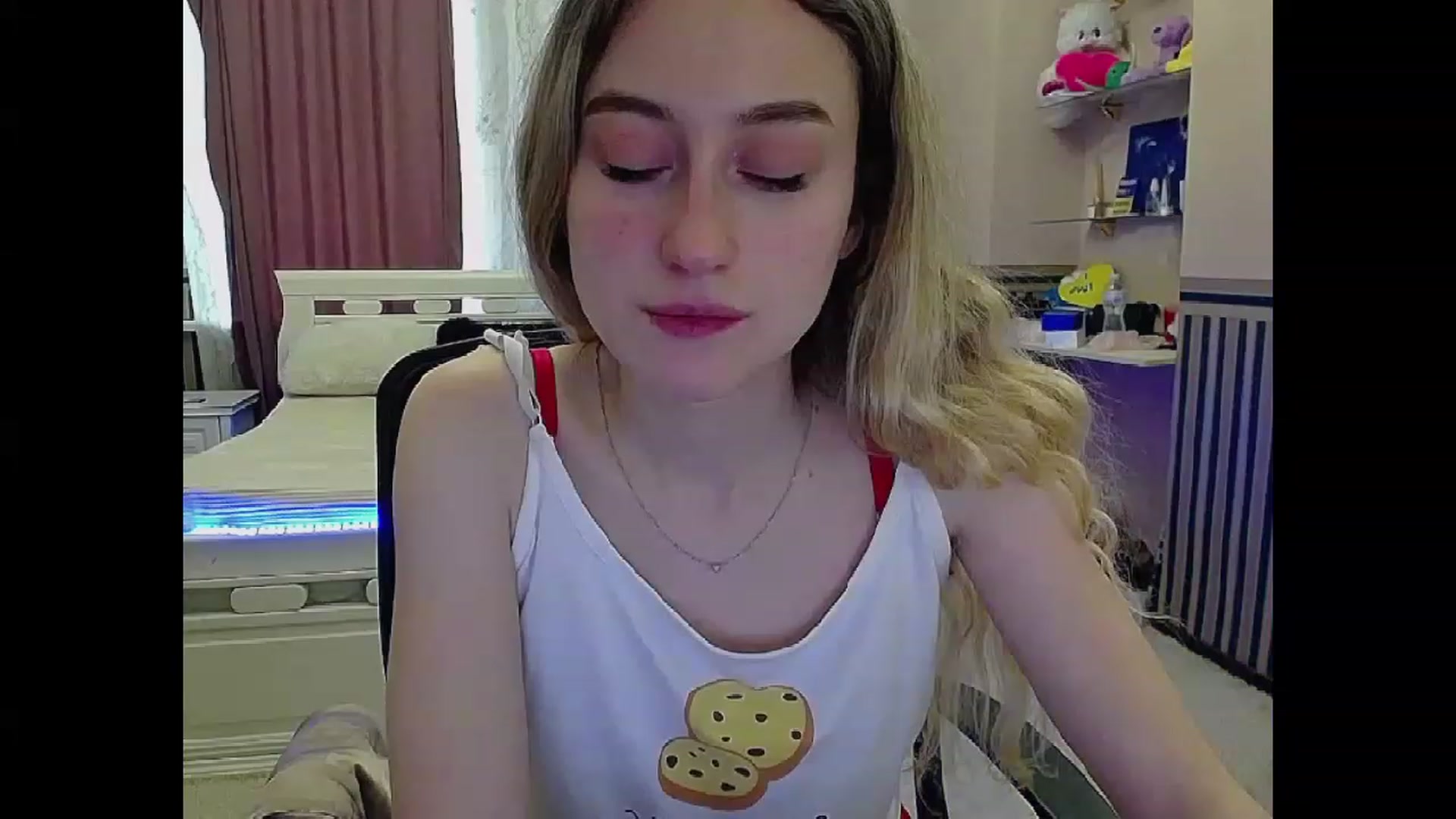 Gallery image thumbnail from LinaRum__'s myfreecams stream on, 04/01/2023, 11:03 image 3 of 20