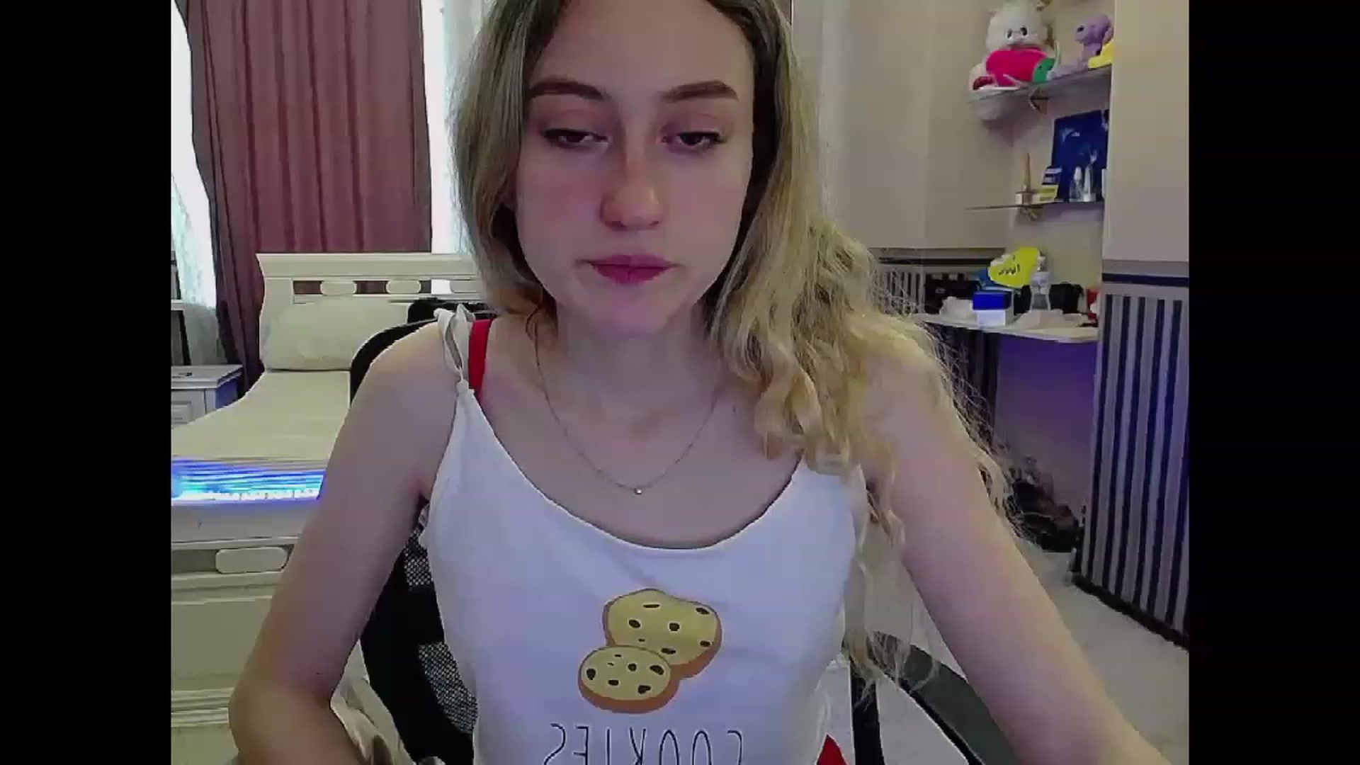 Gallery image thumbnail from LinaRum__'s myfreecams stream on, 04/01/2023, 11:03 image 6 of 20