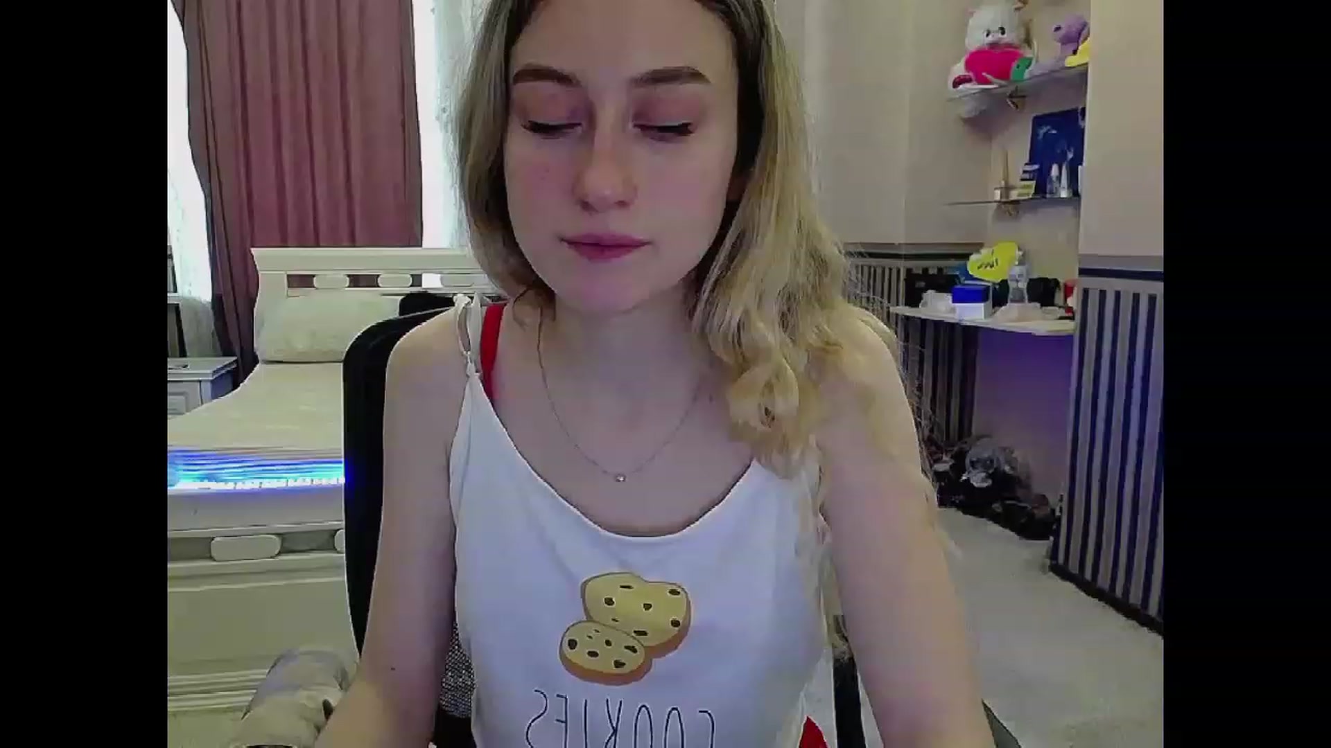 Gallery image thumbnail from LinaRum__'s myfreecams stream on, 04/01/2023, 11:03 image 9 of 20