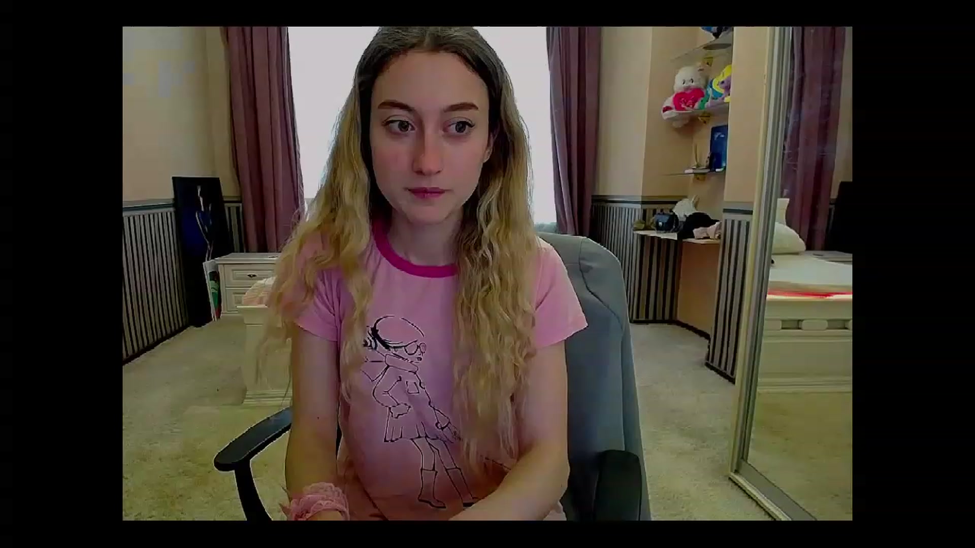 Gallery image thumbnail from LinaRum__'s myfreecams stream on, 04/14/2023, 08:38 image 4 of 20