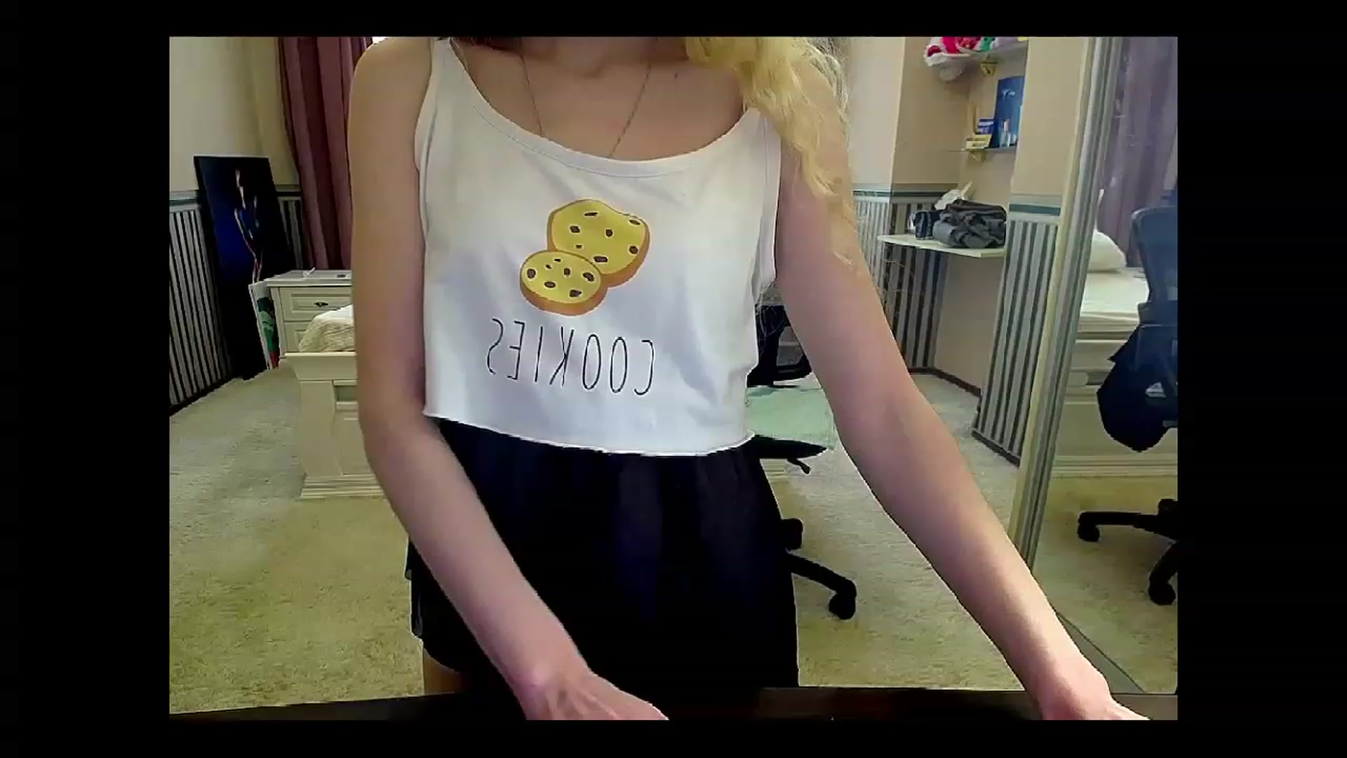 Gallery image thumbnail from LinaRum__'s myfreecams stream on, 04/20/2023, 09:15 image 1 of 20