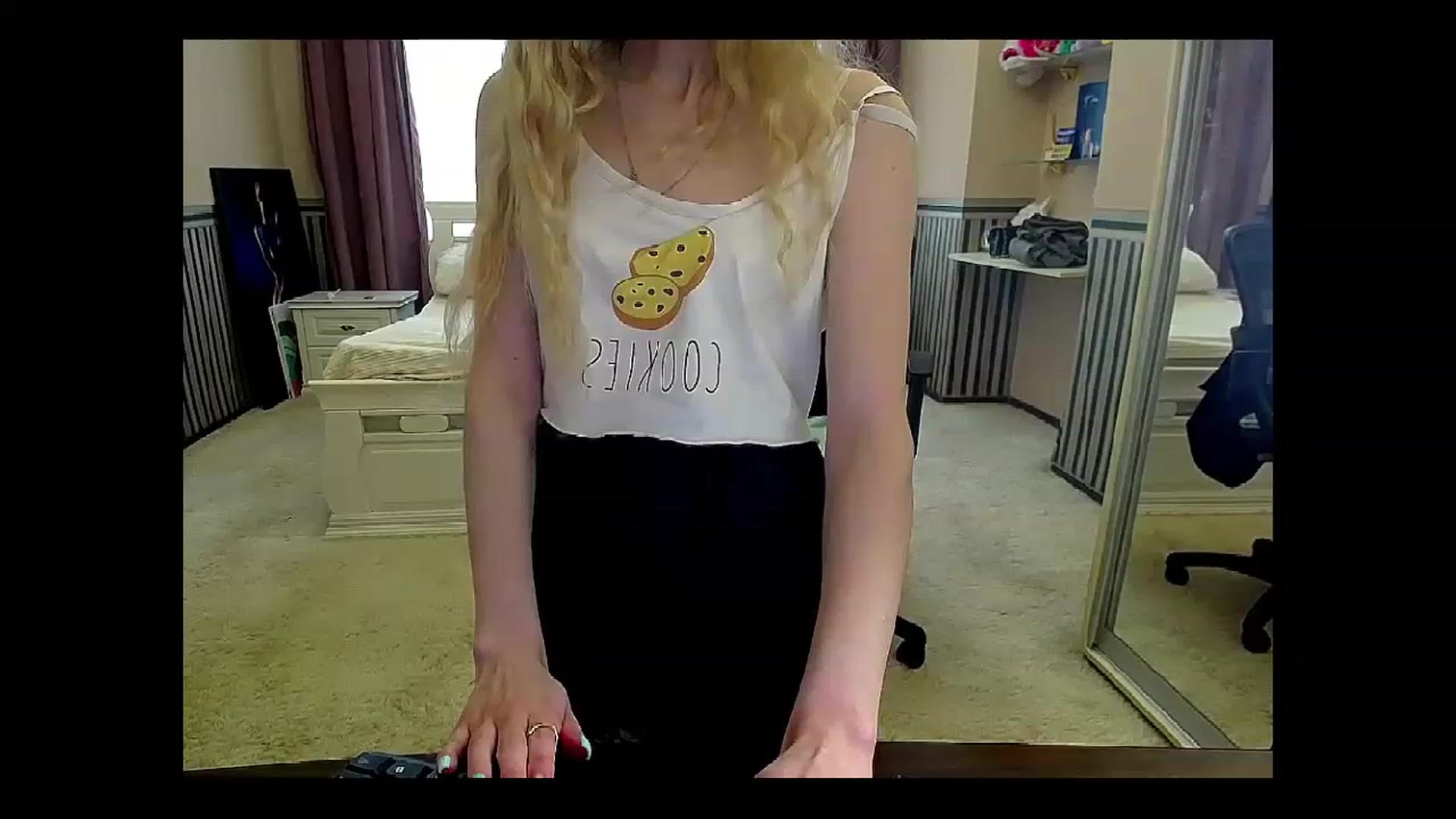 Gallery image thumbnail from LinaRum__'s myfreecams stream on, 04/20/2023, 09:15 image 5 of 20
