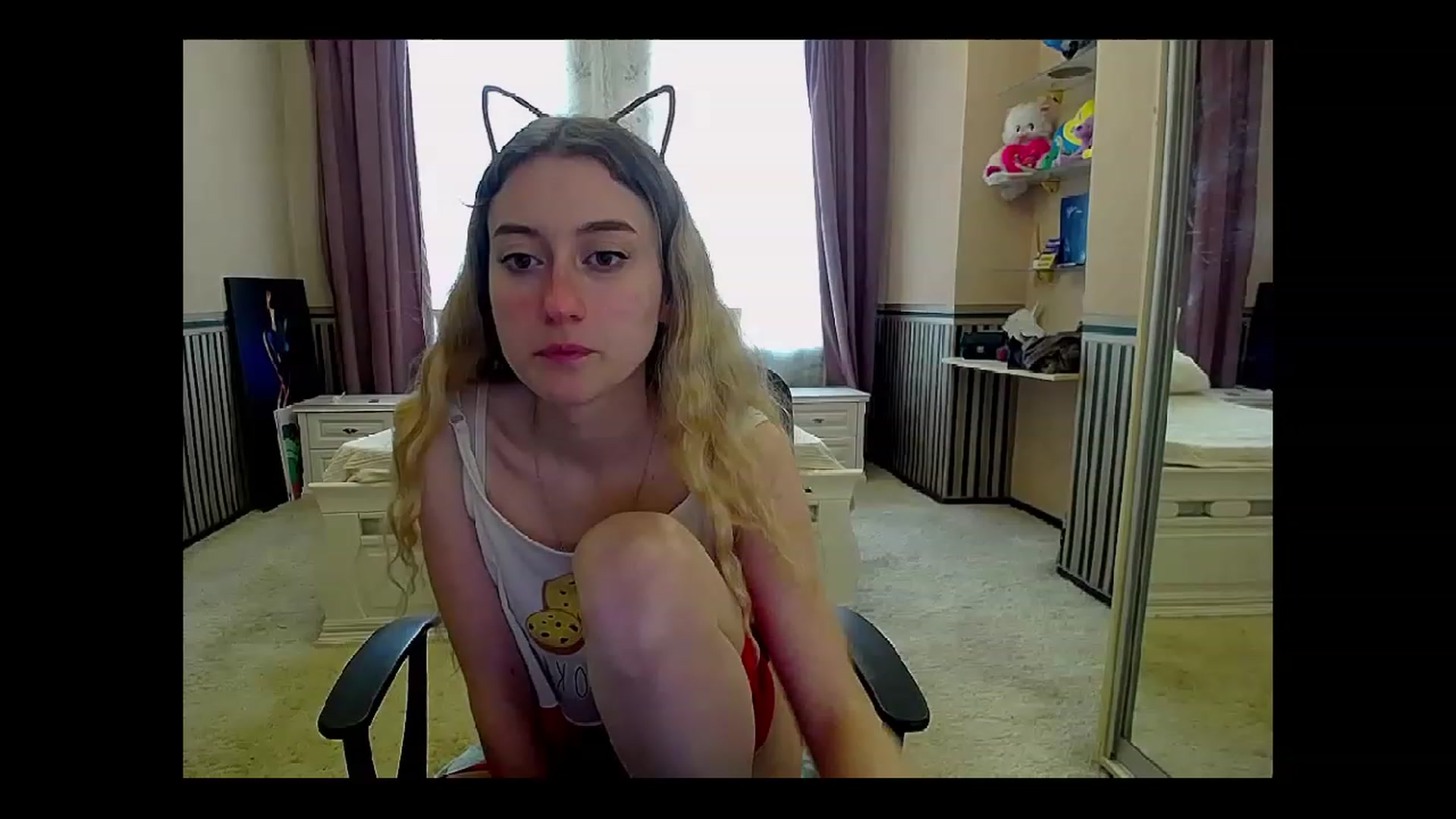 Gallery image thumbnail from LinaRum__'s myfreecams stream on, 04/21/2023, 08:09 image 7 of 20