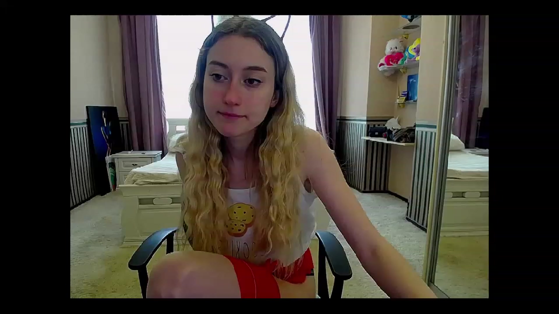 Gallery image thumbnail from LinaRum__'s myfreecams stream on, 04/21/2023, 08:09 image 3 of 20