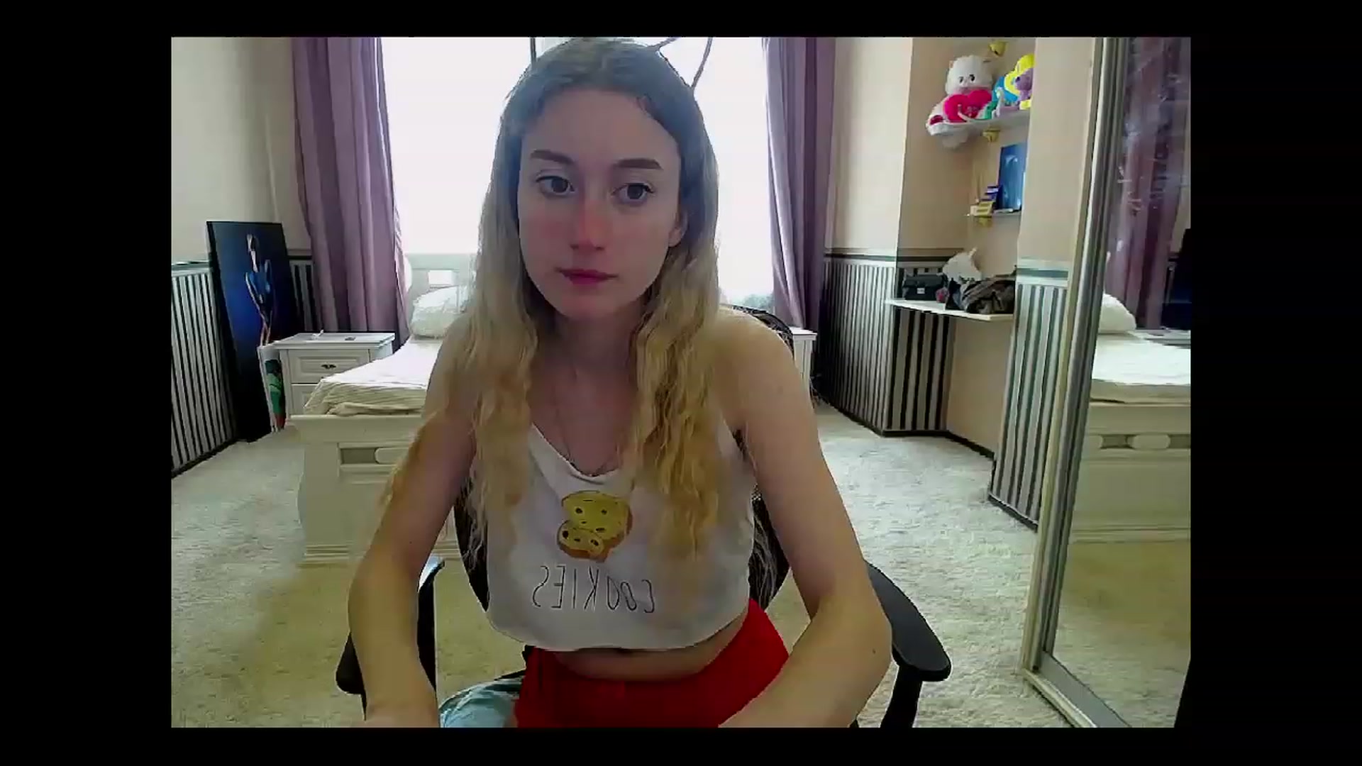 Gallery image thumbnail from LinaRum__'s myfreecams stream on, 04/21/2023, 10:21 image 7 of 20