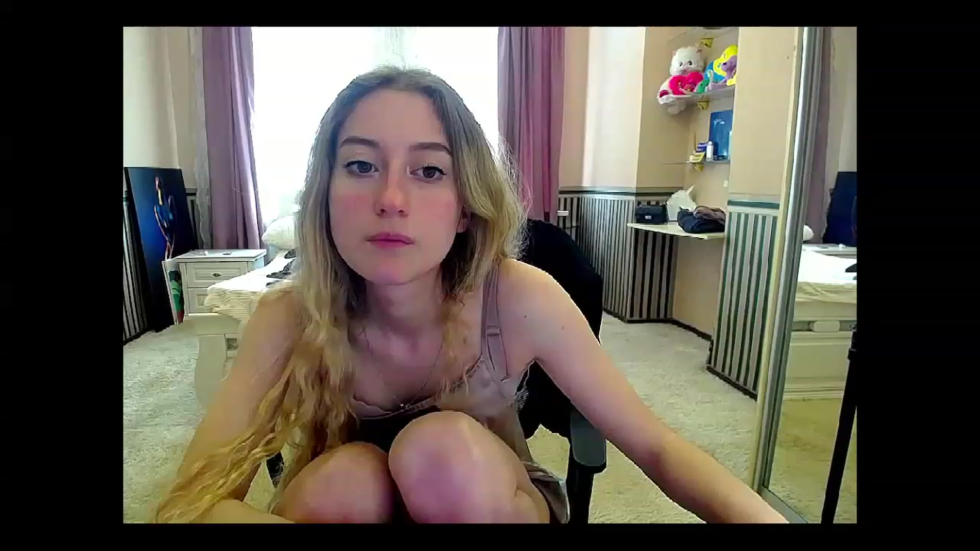 Gallery image thumbnail from LinaRum__'s myfreecams stream on, 04/29/2023, 11:25 image 8 of 20