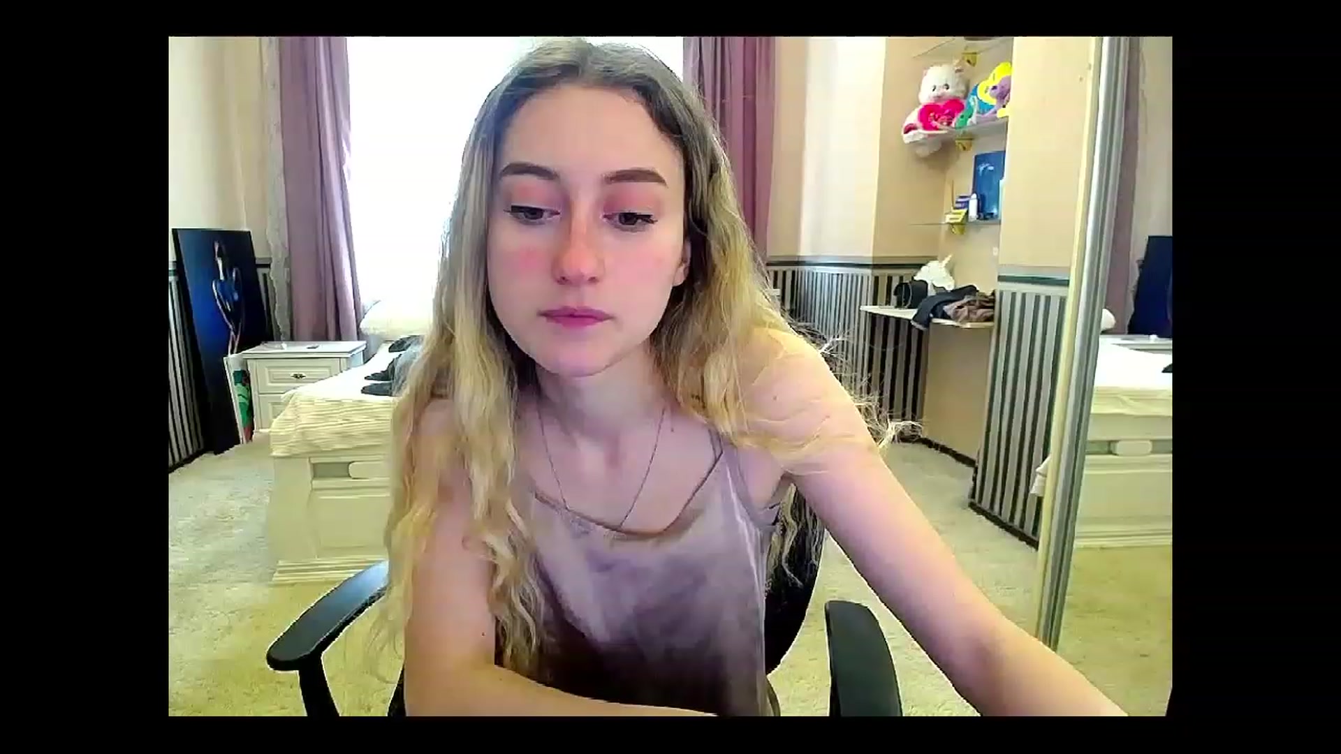 Gallery image thumbnail from LinaRum__'s myfreecams stream on, 04/30/2023, 11:01 image 3 of 20