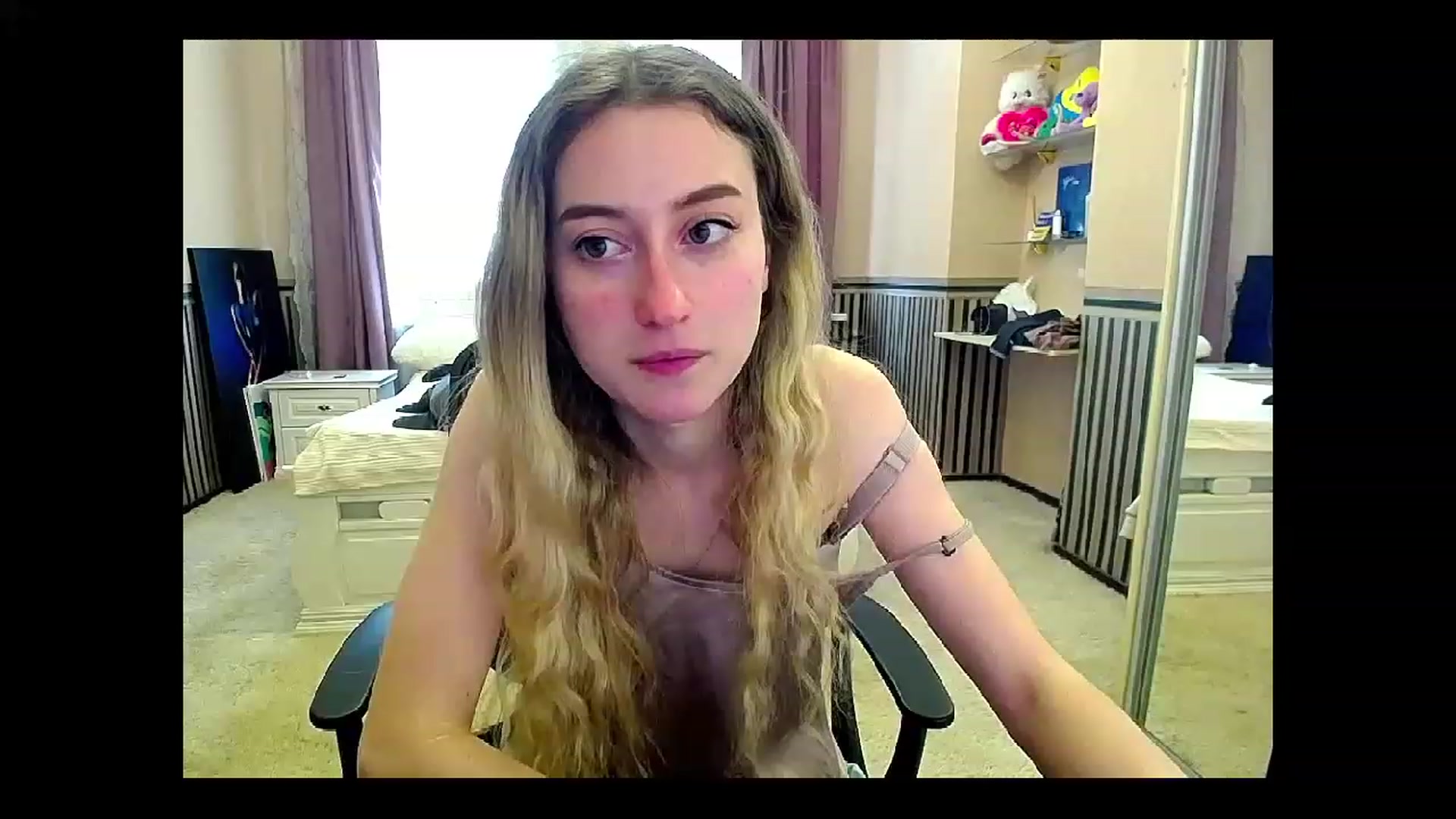 Gallery image thumbnail from LinaRum__'s myfreecams stream on, 04/30/2023, 11:01 image 11 of 20