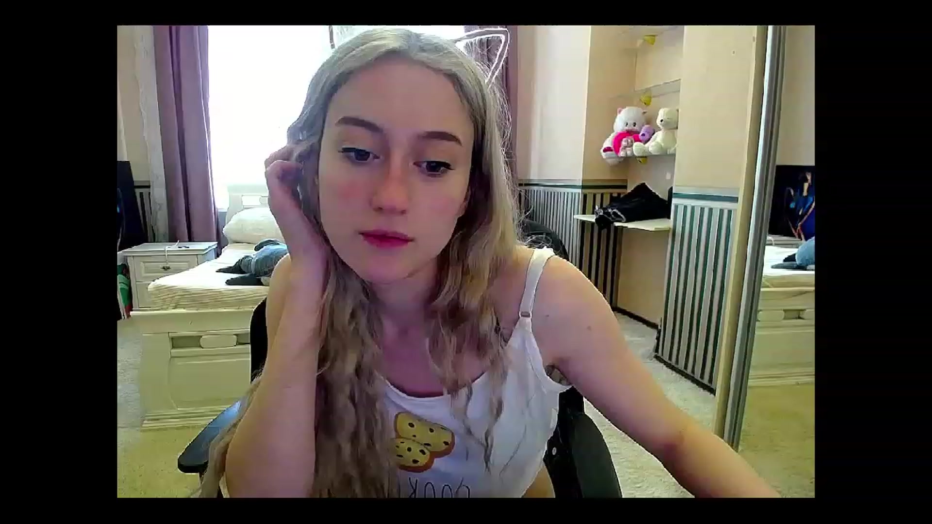 Gallery image thumbnail from LinaRum__'s myfreecams stream on, 05/13/2023, 10:36 image 13 of 20