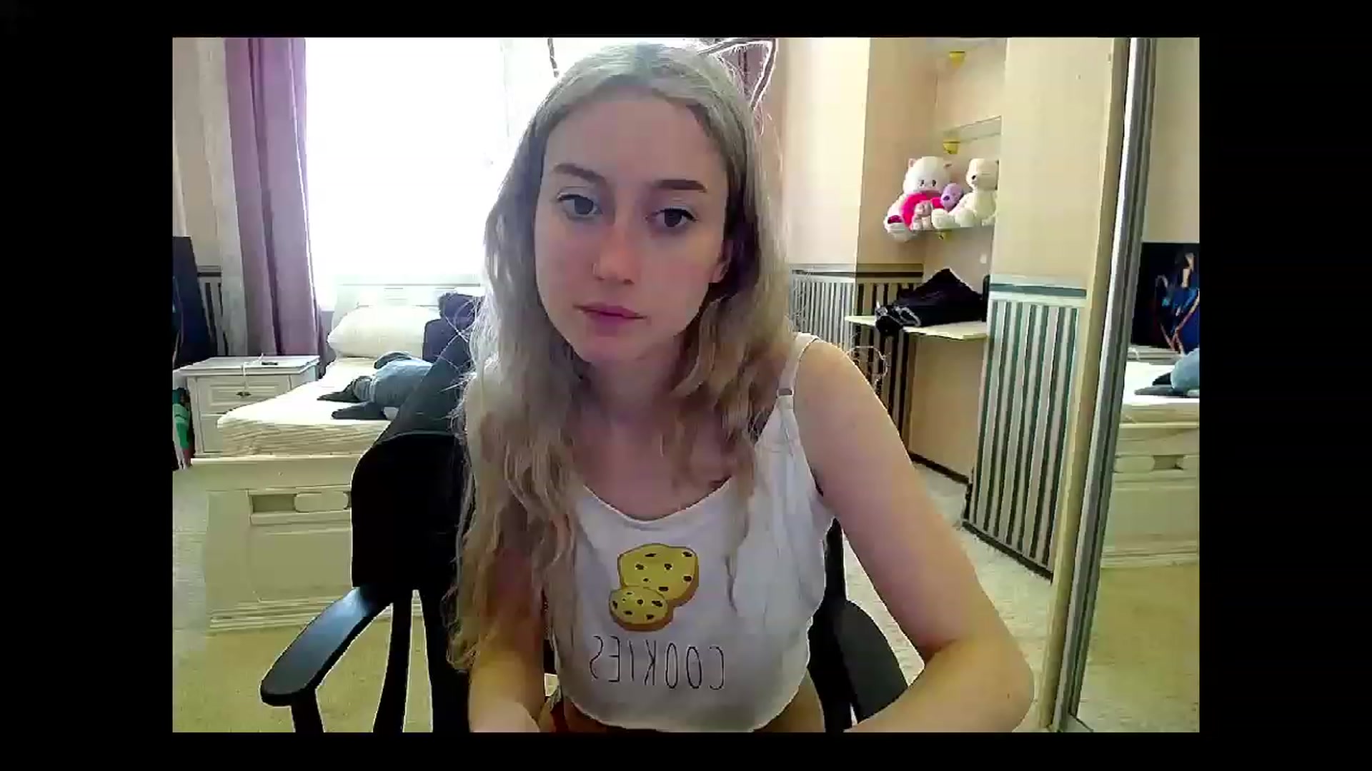 Gallery image thumbnail from LinaRum__'s myfreecams stream on, 05/13/2023, 10:36 image 11 of 20