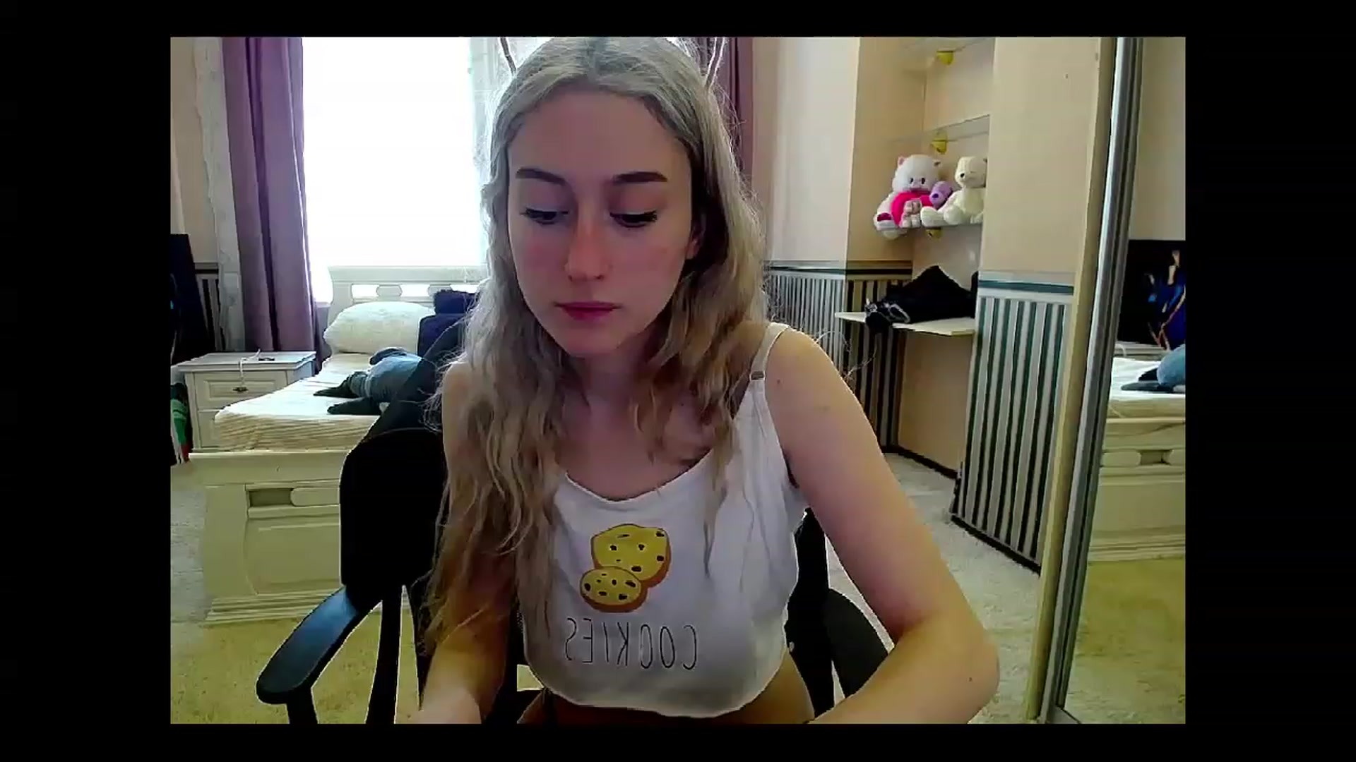 Gallery image thumbnail from LinaRum__'s myfreecams stream on, 05/13/2023, 10:36 image 12 of 20